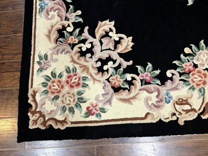 Aubusson Rug 8x11, Black and Ivory, Hooked Rug, Vintage, Wool - Nuvé