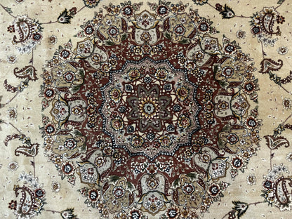 Sino Persian Rug 8x10, Wool and Silk Highlights, 290 KPSI, Floral Medallion - Nuvé