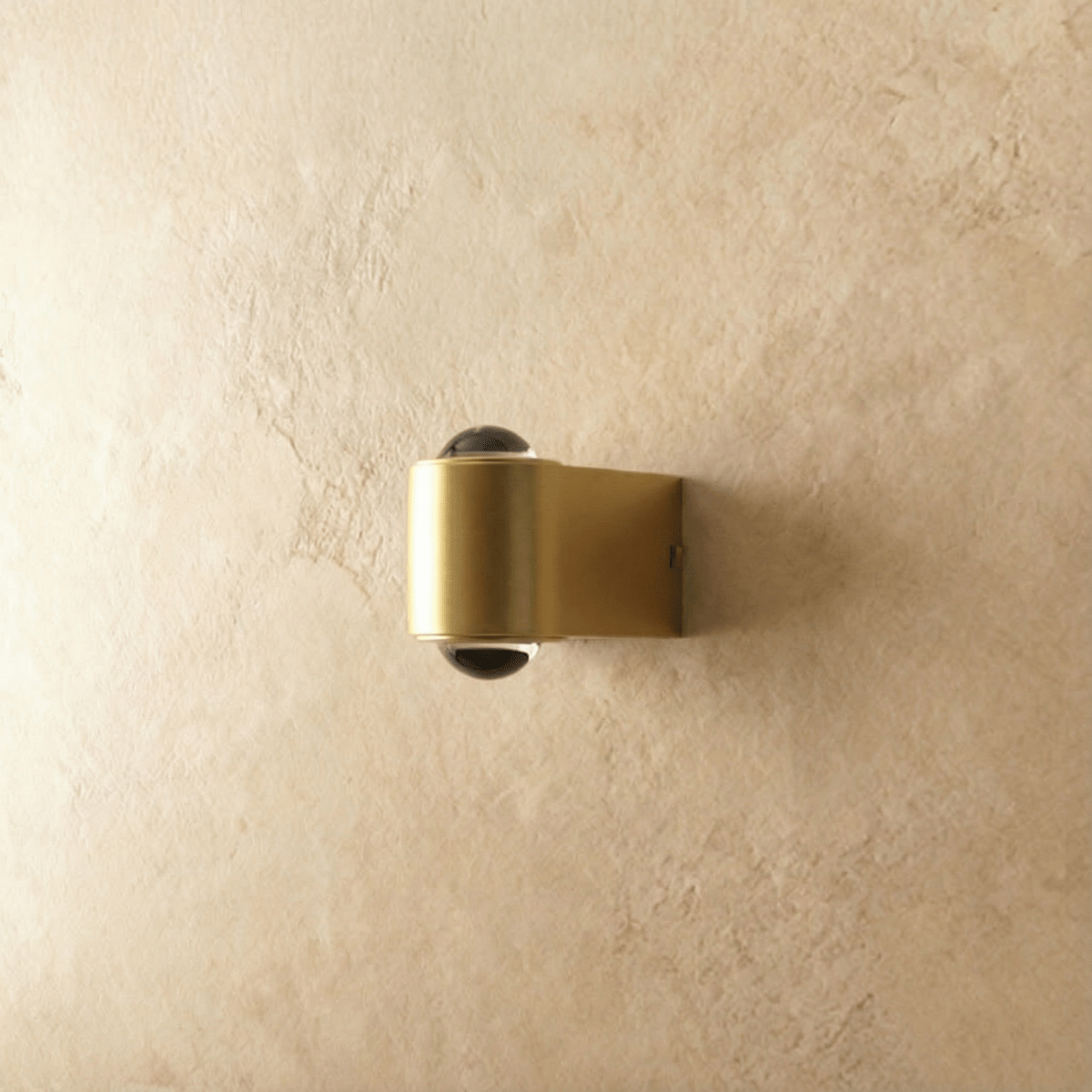 Branji Wall Lamp - Nuvé