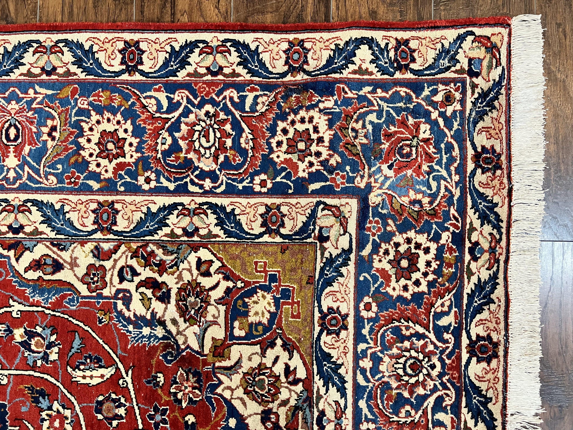 Red Persian Isfahan Rug 7x10 - Antique, Floral Medallion - Nuvé