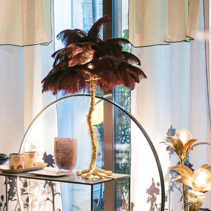 Ostrich Feather Table Lamp - Nuvé