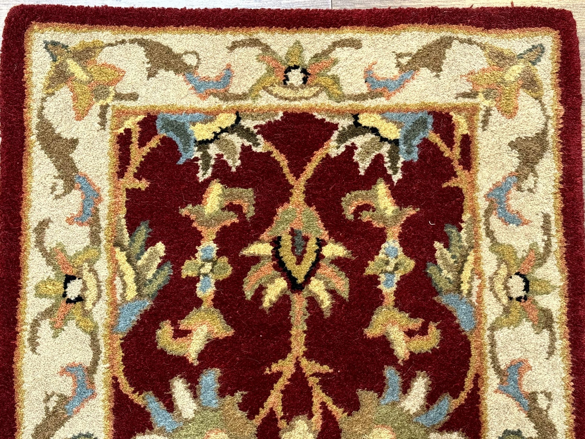 Small Floral Wool Rug 2x3, Safavieh Heritage Collection, Dark Red & Cream - Nuvé