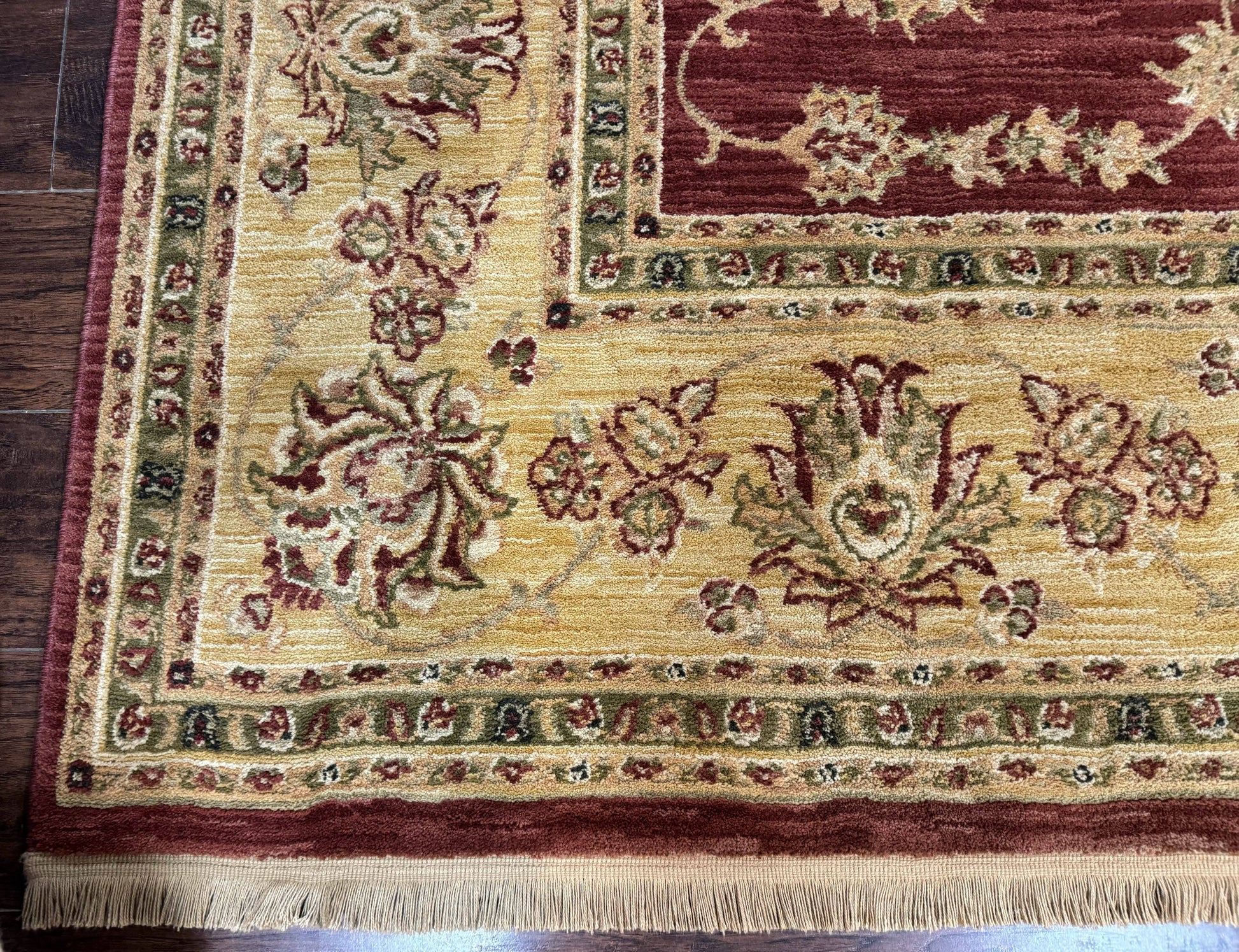 Traditional Wool Oriental Rug 9x13, Large Power Loomed Carpet, Burgundy - Nuvé