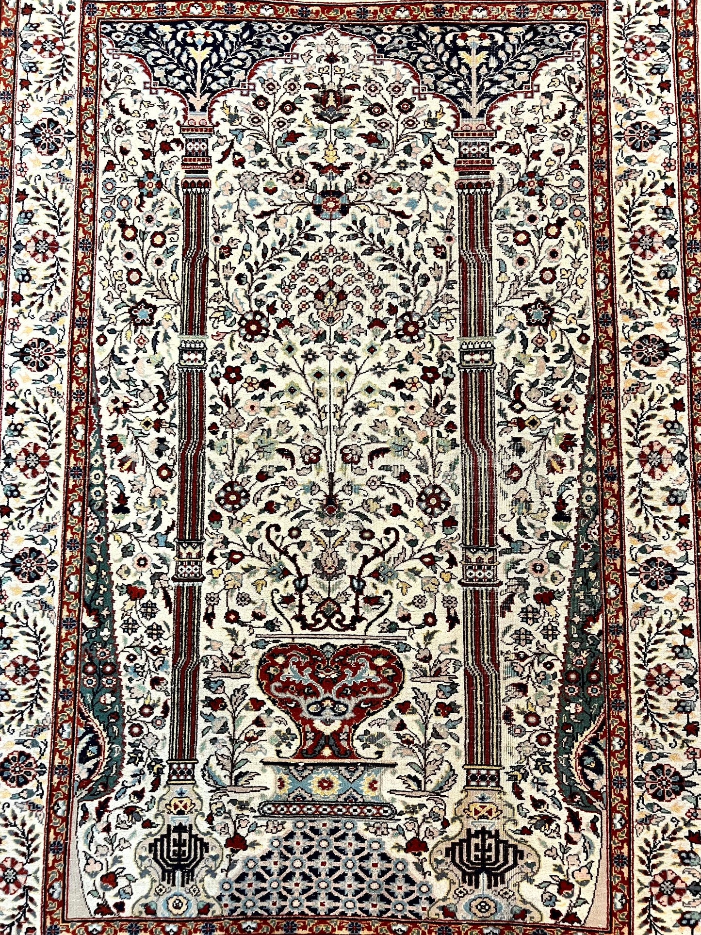 Pak Perisan Prayer Rug 4x6, Tree of LIfe Carpet, Handmade Vintage Wool Rug, Beige, Floral Vases - Nuvé