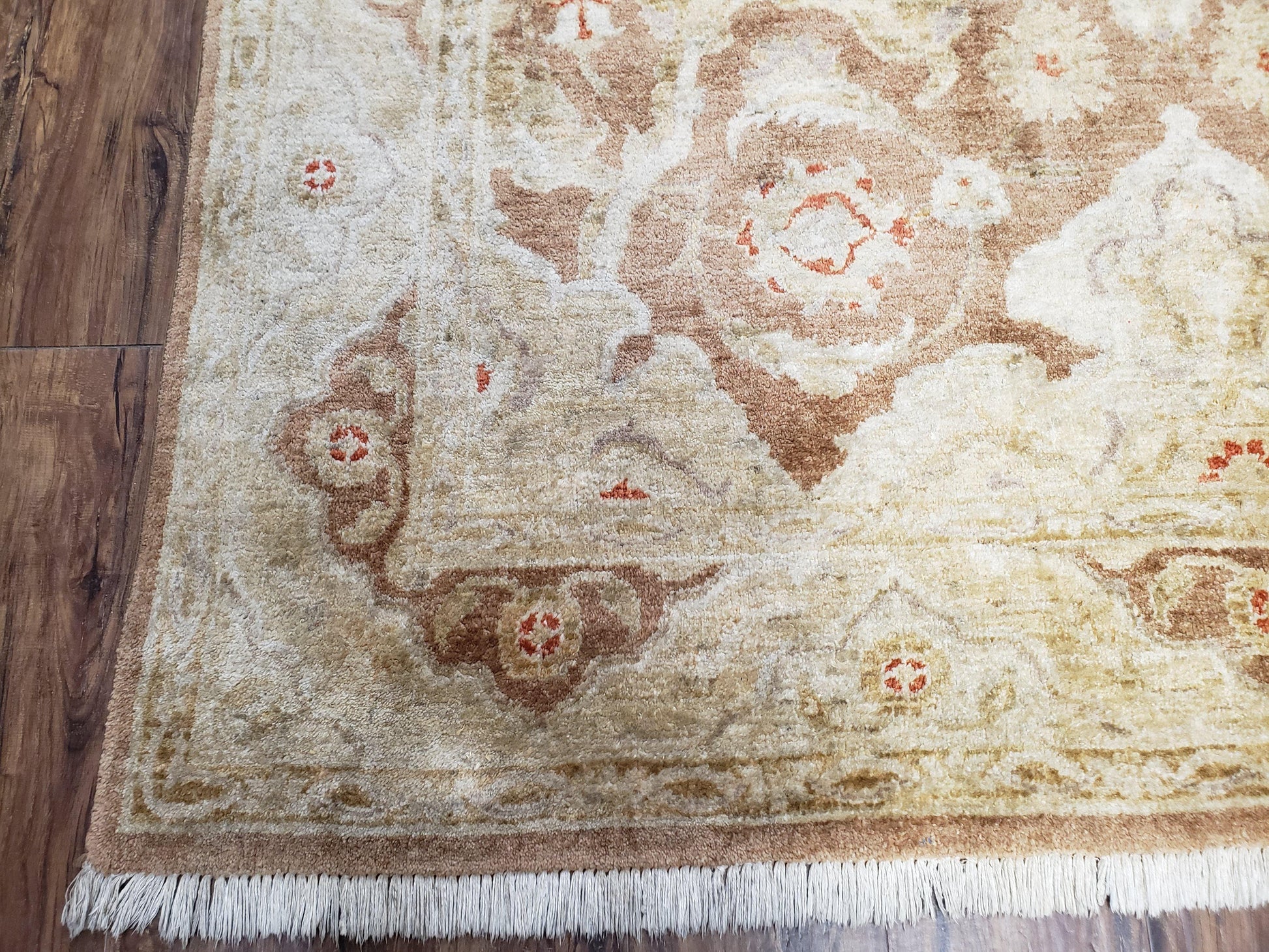 6x9 Pakistani Peshawar Rug, Handmade Wool Carpet, Soft Neutral Colors Rug, Vintage Rug for Modern Home - Nuvé
