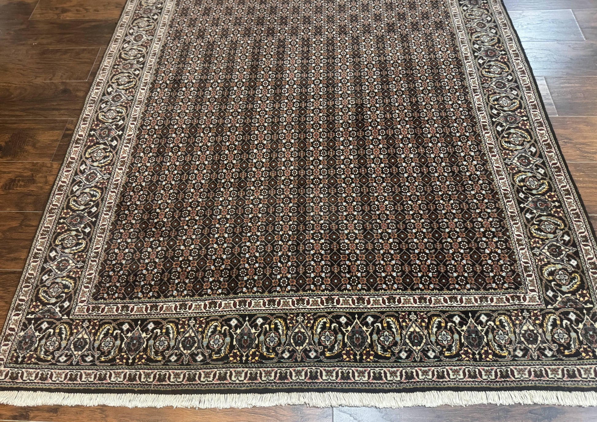 Persian Tabriz Rug 5x7, Black, Allover Pattern - Nuvé