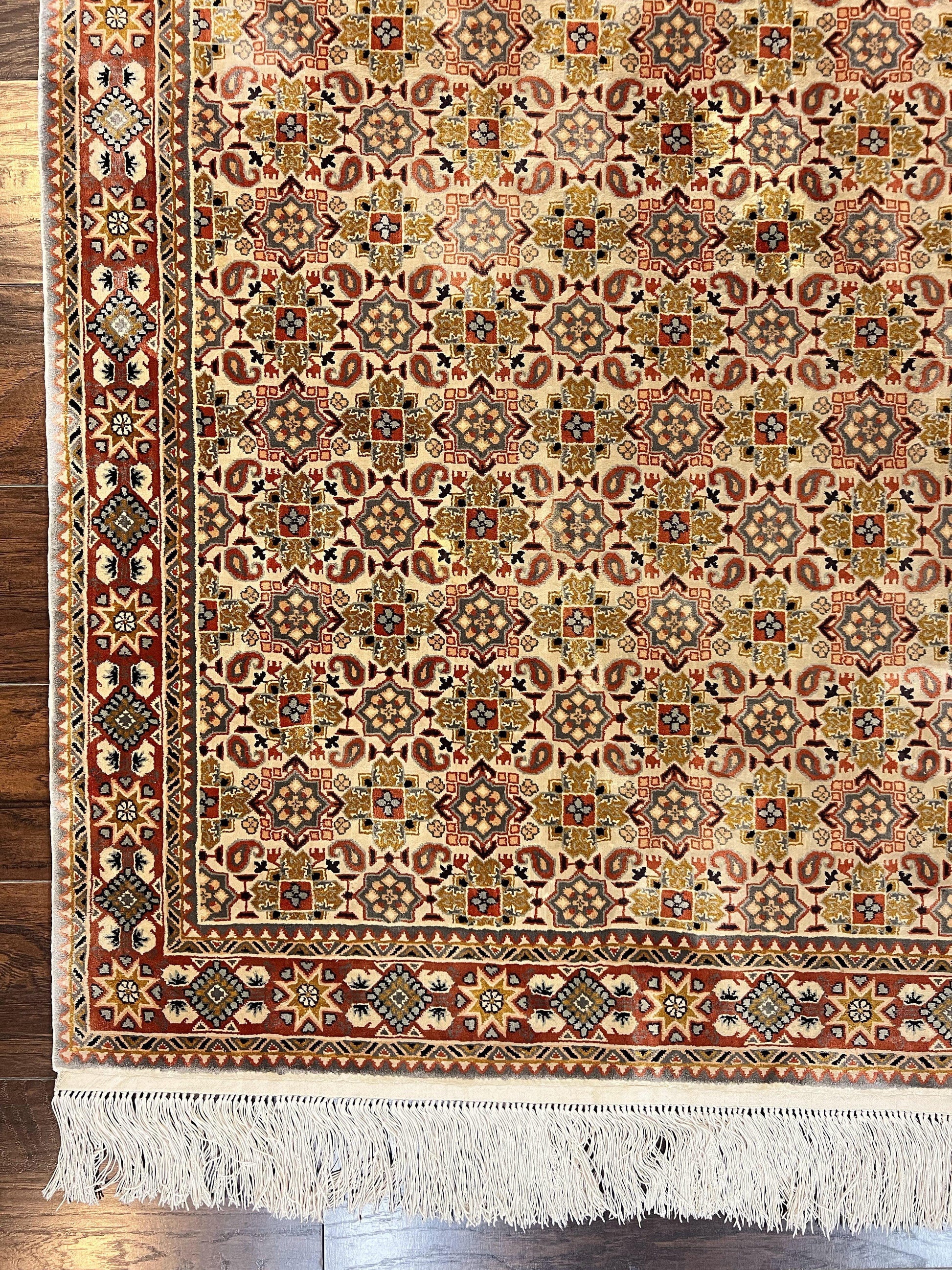 Turkish Kayseri Silk Rug 4x6, Hand Knotted Handmade Vintage Allover Pattern, Fine Silk Oriental Carpet 4 x 6 ft, Traditional Rug, Cream - Nuvé