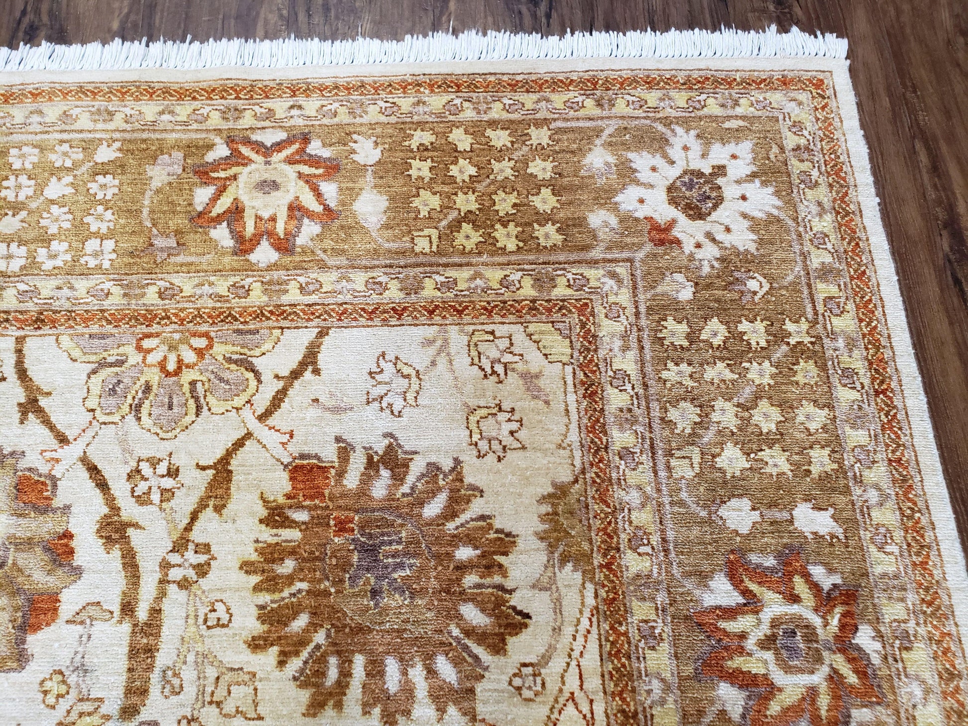 8x10 Oushak Rug Pakistan Peshawar Sultanabad Mahal Wool Carpet Neutral Colors Beige Tan Vintage Hand-Knotted Quality 8 x 10 Area Rug - Nuvé