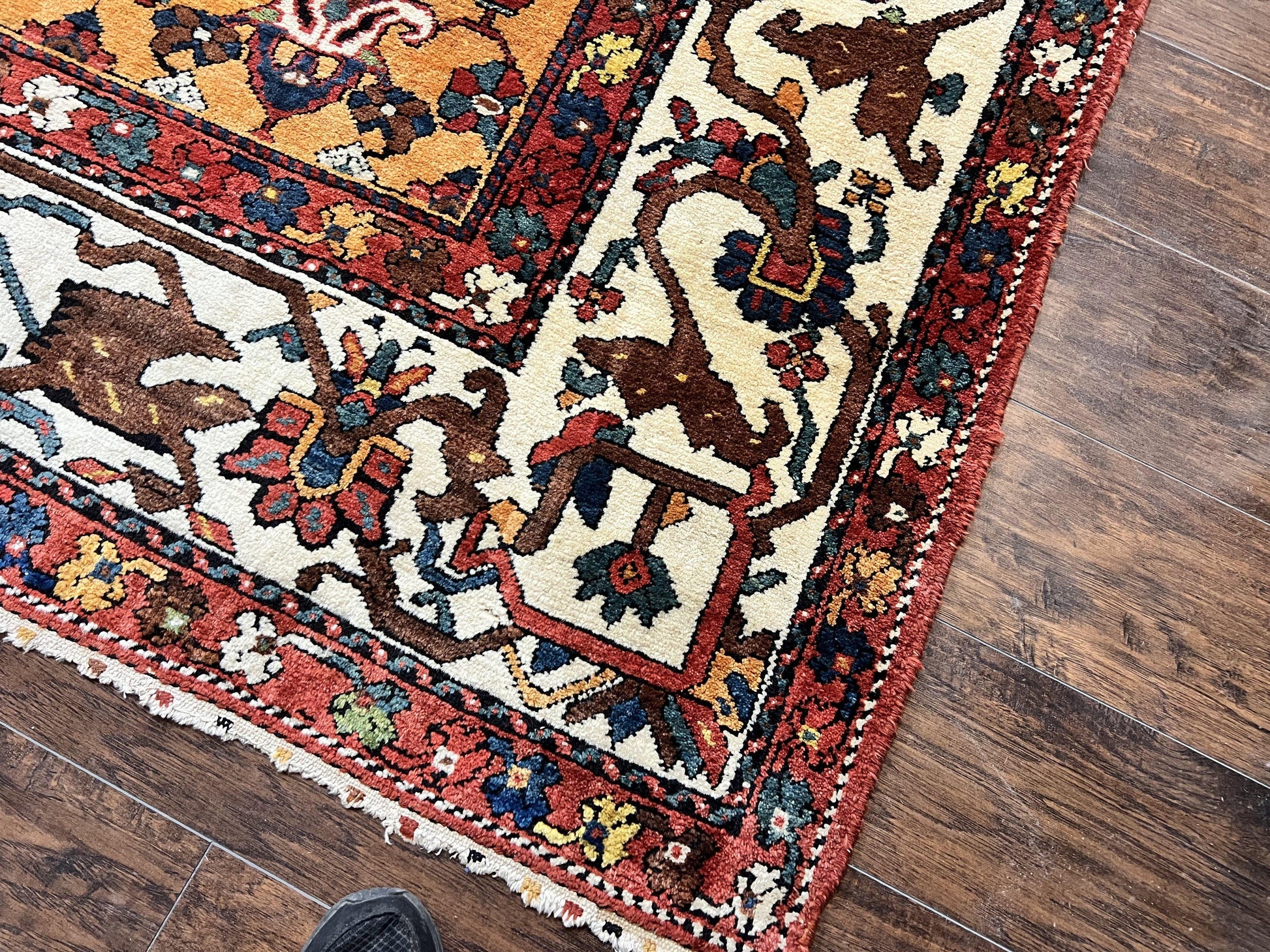 Antique Persian Bakhtiari Rug 14x19 – Rare Palace Size Carpet - Nuvé
