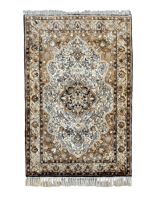 Persian Qum Silk Rug 3.5 x 5.5, Floral Medallion, Very Fine 350 KPSI, Handmade Silk on Silk Rug, Vintage