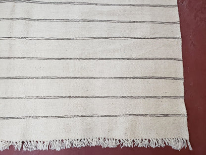 New Turkish Kilim Rug, Striped Area Rug, Southwestern Style, Off-white/Ivory Color, 5x8 Kilim Carpet, Hand-Knotted, Flatweave, Wool - Nuvé