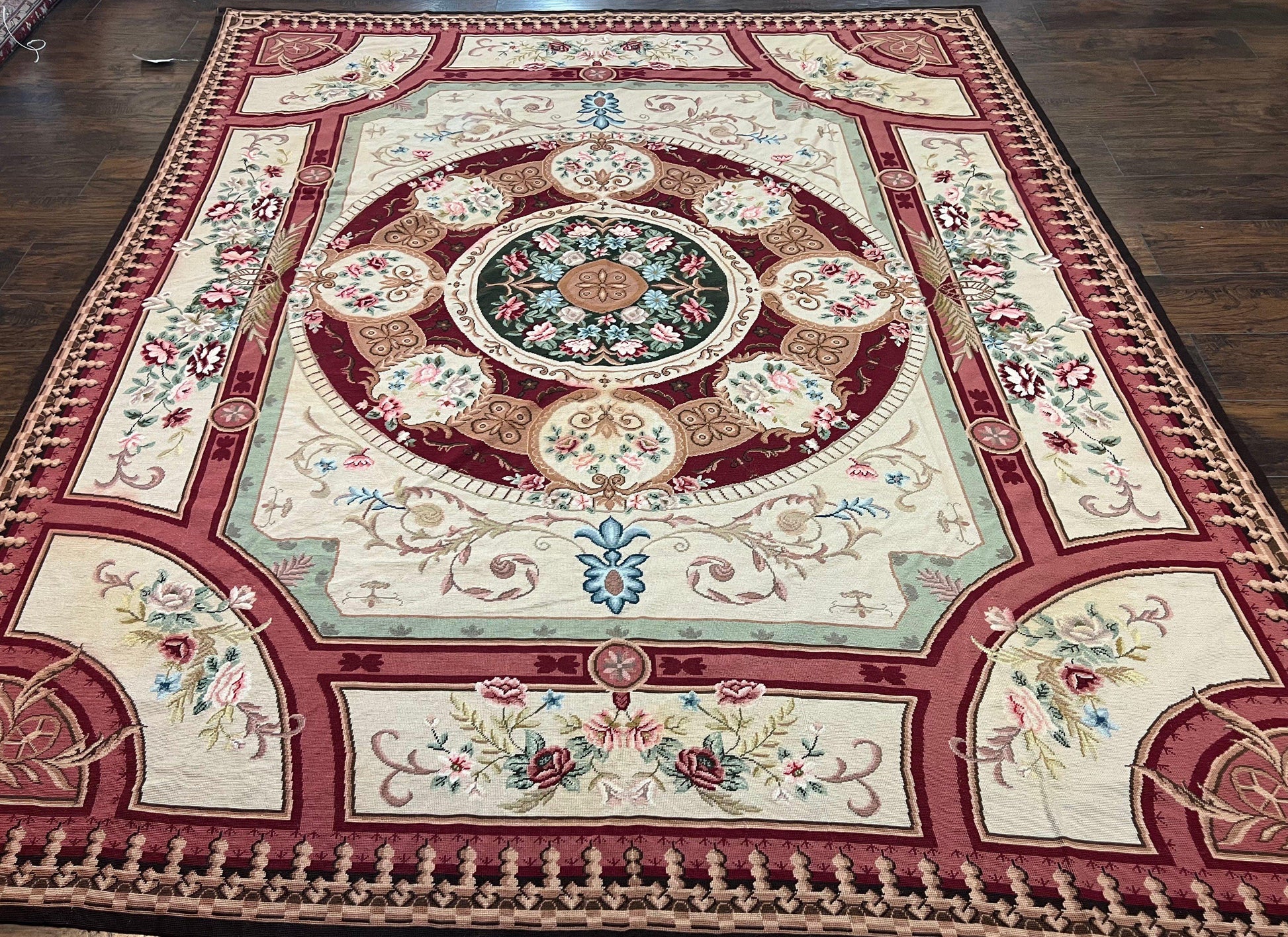 Needlepoint Rug 7.9 x 9, Beige Maroon Rose, Handmade Handwoven Flatweave Aubusson Savonnerie French European Elegant Carpet, Wool Rug - Nuvé