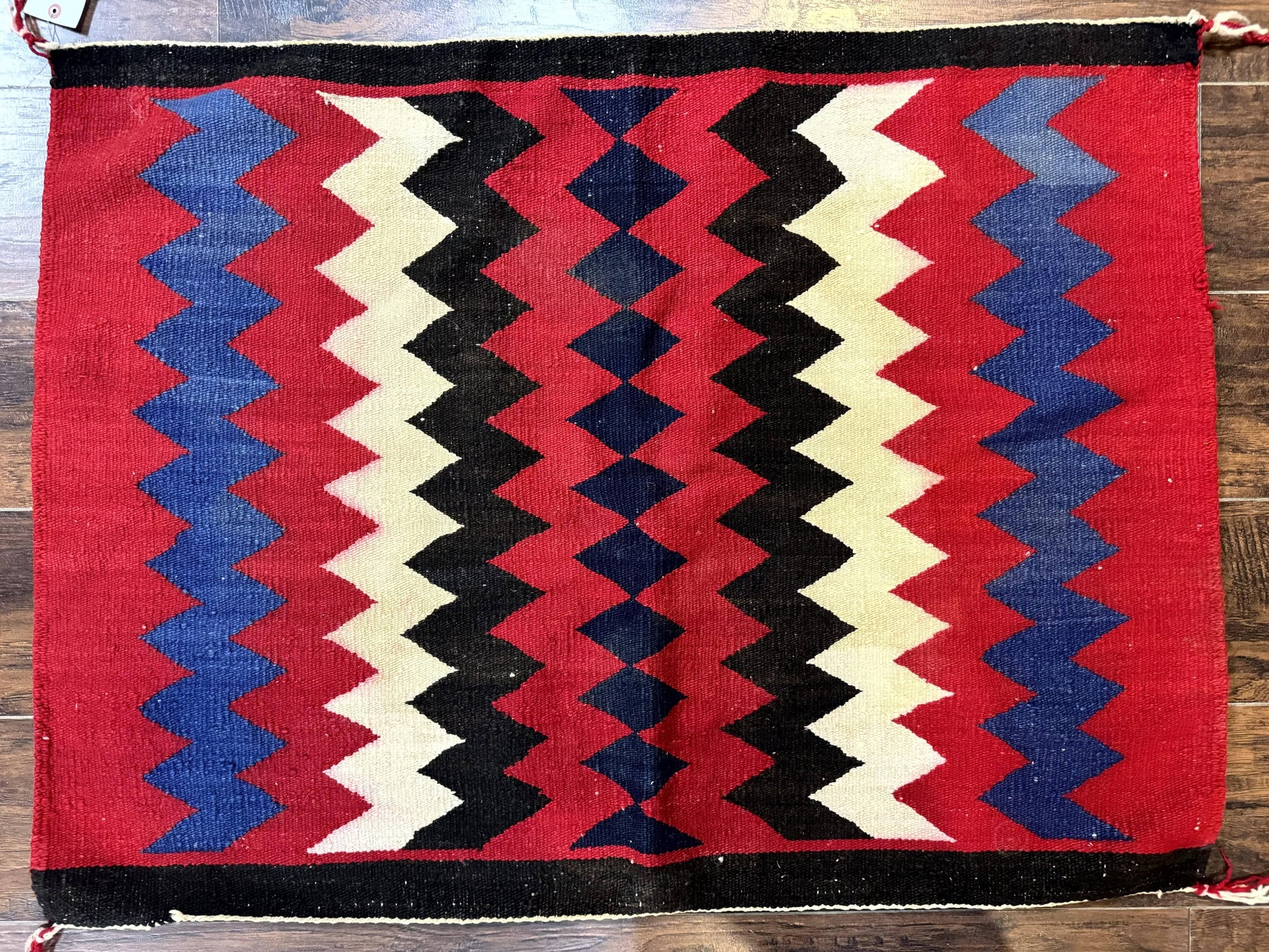 Antique Navajo Rug 3.7 x 2.8, Red Ivory Blue, Zig Zag Pattern, Handmade, Wool - Nuvé