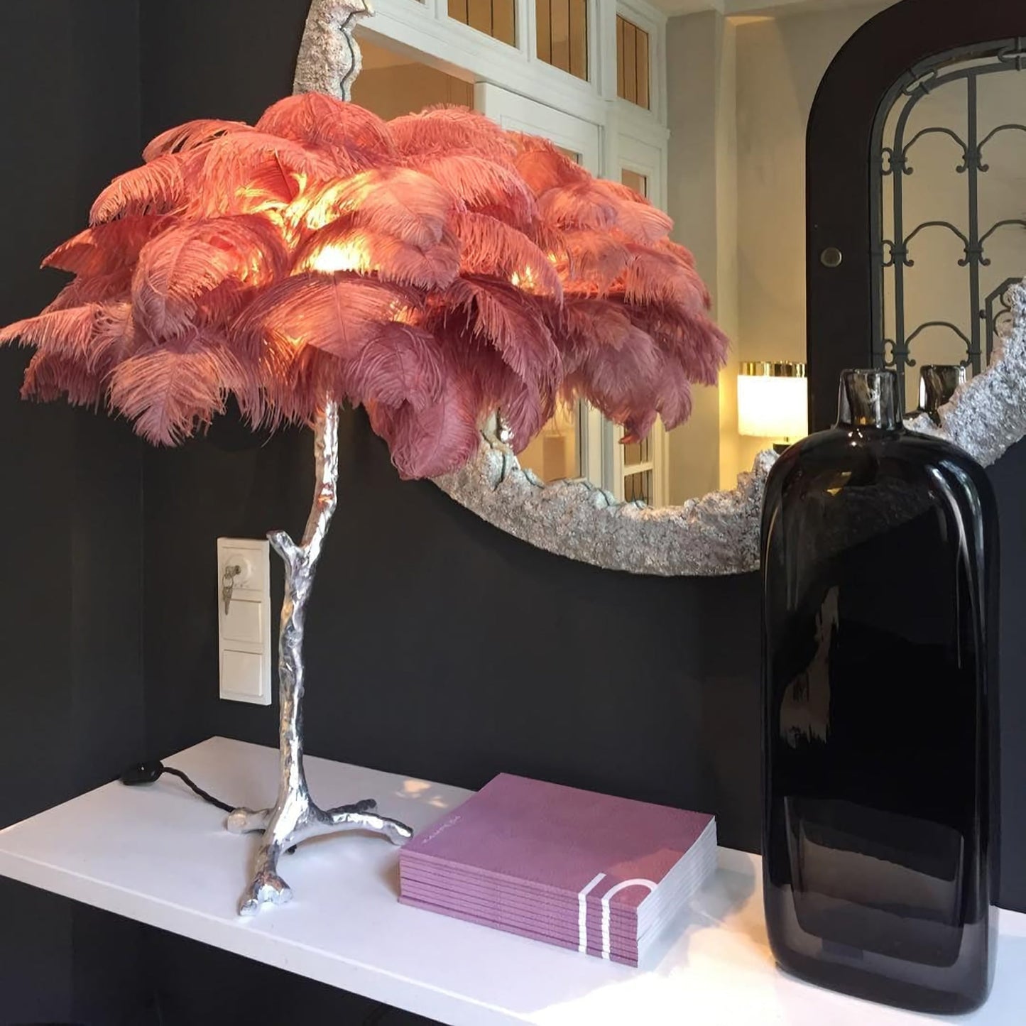 Ostrich Feather Table Lamp - Nuvé