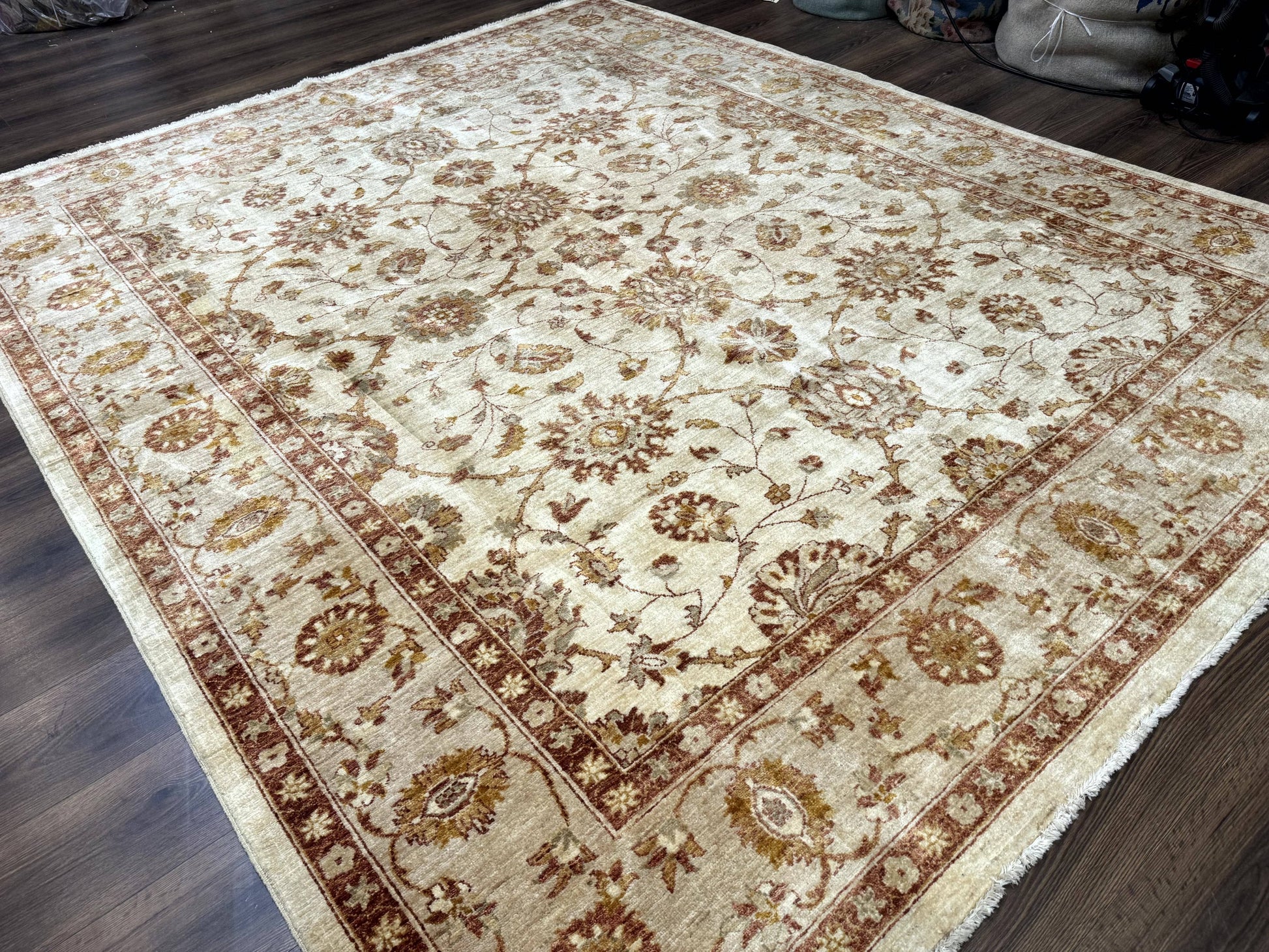 Pakistani Peshawar Rug 8x10, Pak Persian Traditional Oriental Carpet, Handmade, Wool, Allover Pattern - Nuvé