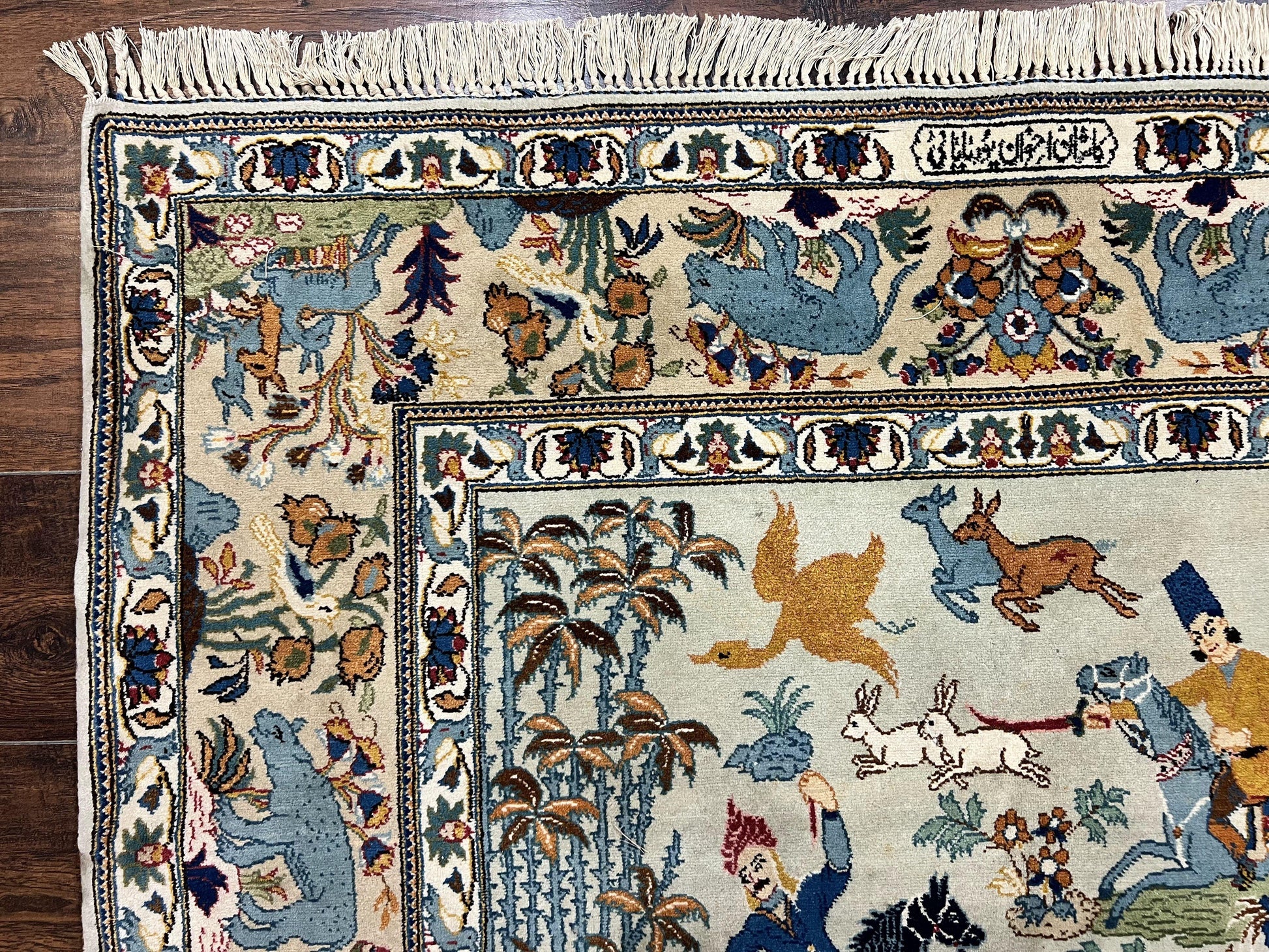 Persian Kashan Pictorial Rug 4.6 x 7, Hunting Scene, SIgned by Masterweaver, Animal Pictorials, Rare, Handmade, Wool, Vintage, Very Fine - Nuvé