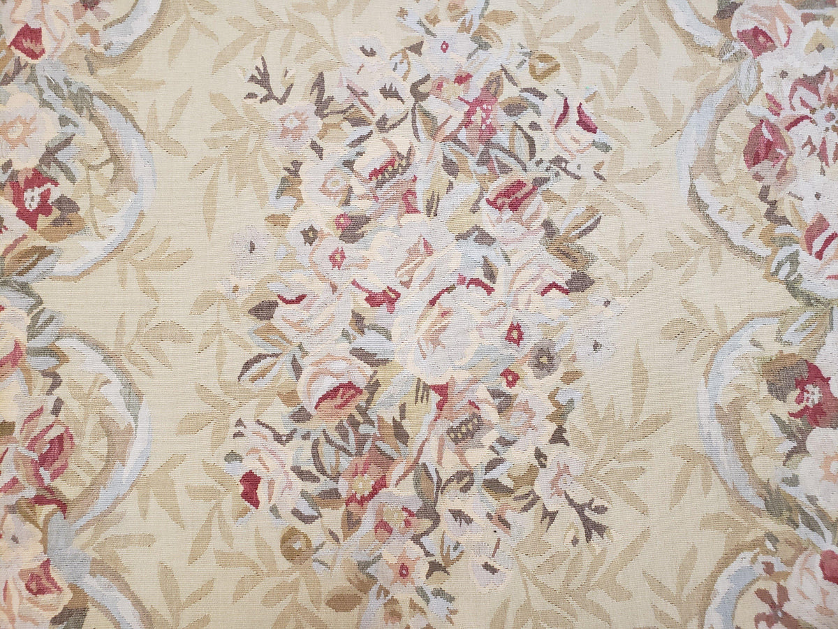 Aubusson Rug 6x9, Elegant Flatweave Rug, Aubusson Savonnerie 6 x 9 Flatweave Area Rug, Cream and Red, Wool Hand Woven Carpet, Medium Size