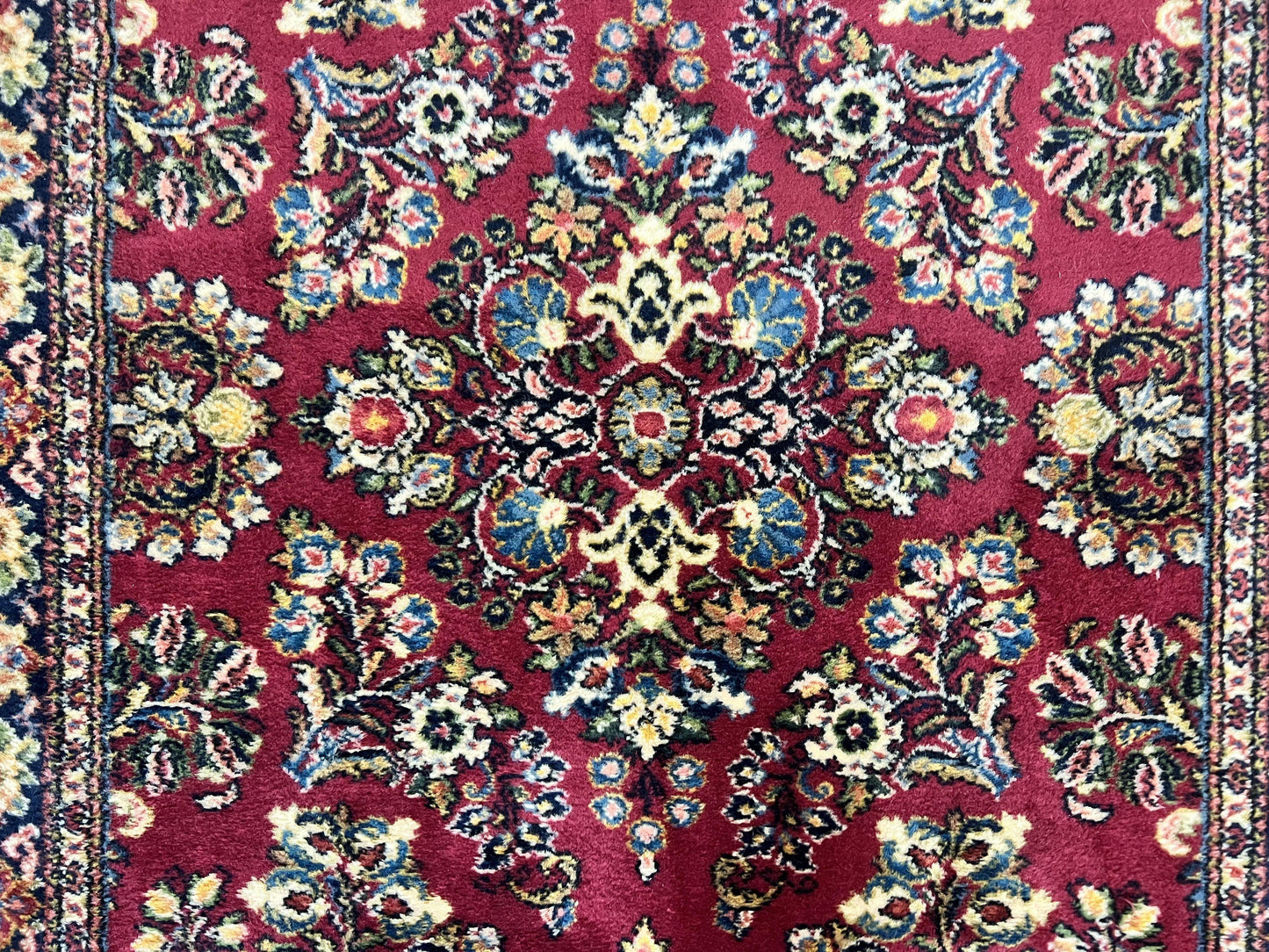 Karastan Rug 4.6 x 6 Lanamar Sarouk #5528, Red Wool Karastan Oriental Carpet, Discontinued, Antique, Wool Pile - Nuvé