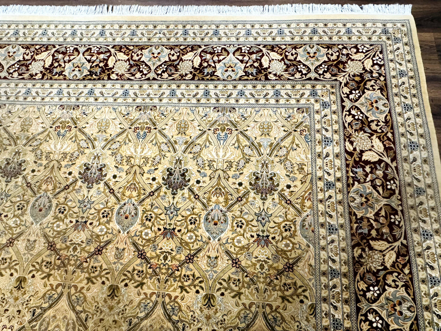 Fine Pak Persian Rug 9x12, Gold and Wine Red, Panel Design, 330 KPSI - Nuvé