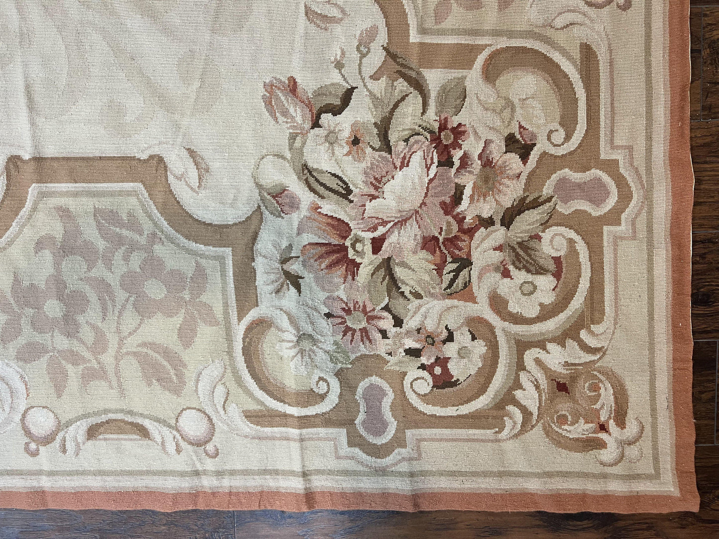 10x14 Aubusson Rug, Wool Handmade Vintage Carpet, French European Design, Elegant - Nuvé