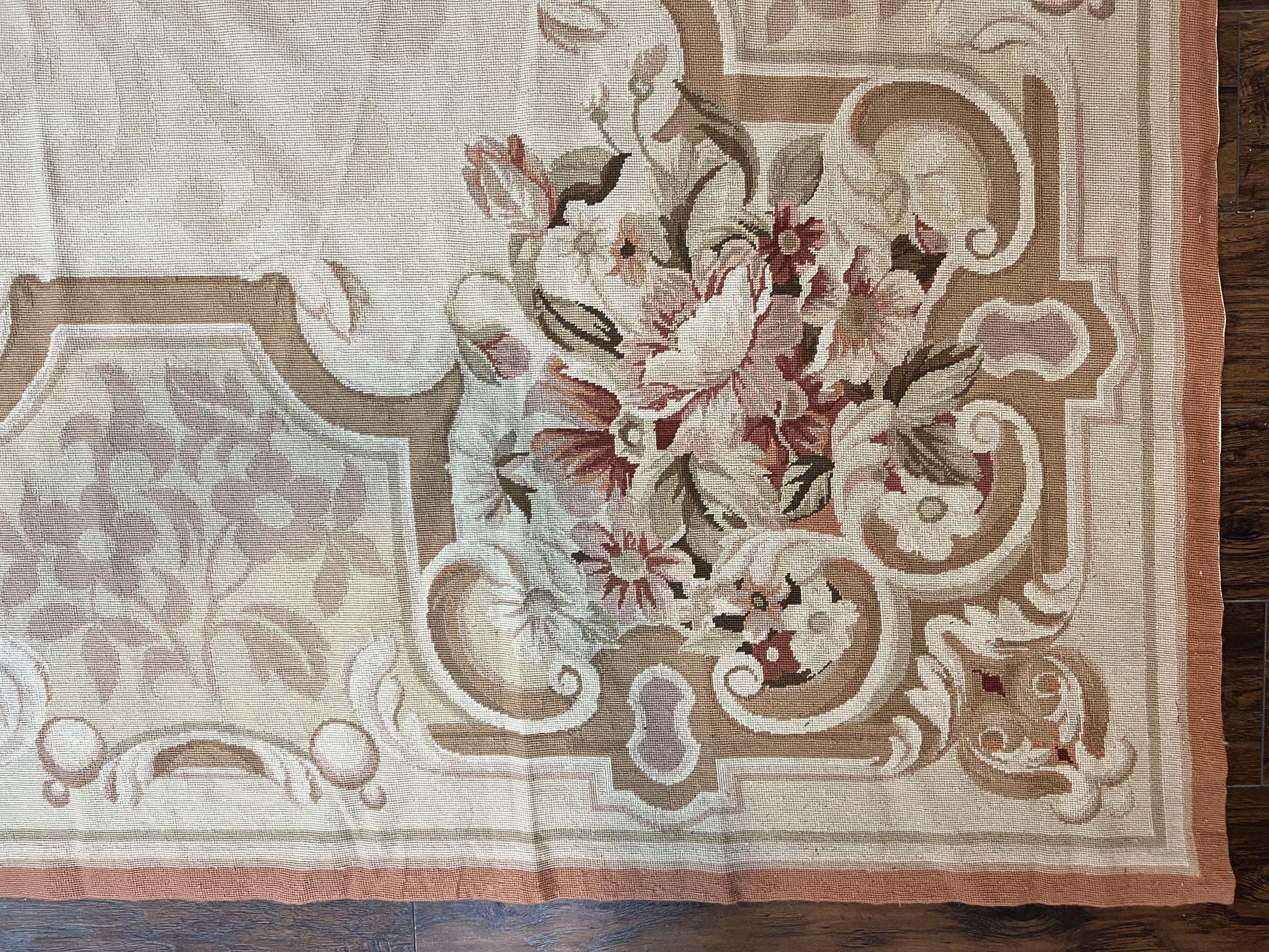 10x14 Aubusson Rug, Wool Handmade Vintage Carpet, French European Design, Elegant - Nuvé