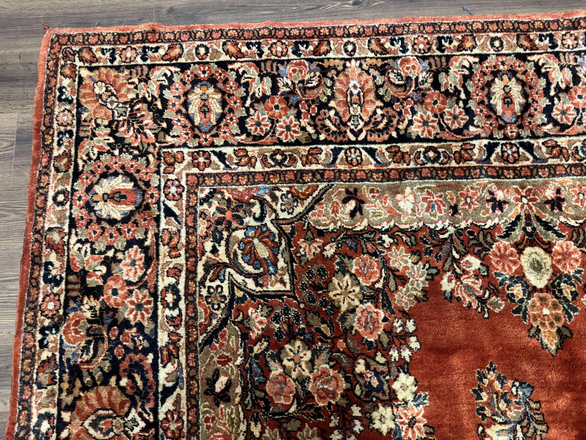 Antique Persian Sarouk Rug 9x12 - Nuvé