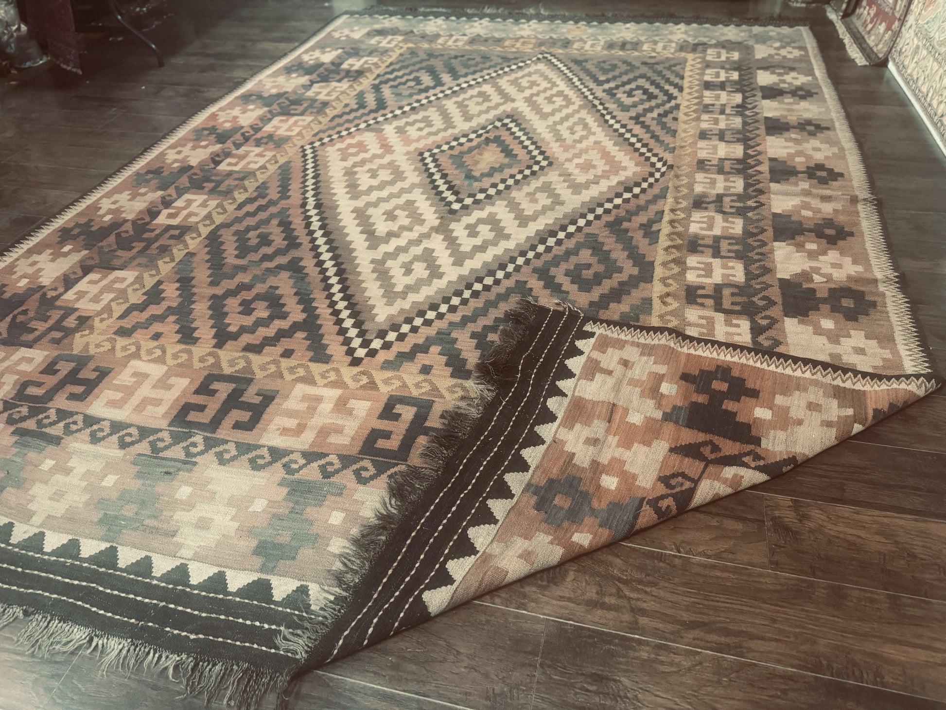 Antique Persian Tribal Kilim Rug 9x12, Zig Zag Pattern Kilim, Zarand Rug, Wool, Earth Tone Colors - Nuvé