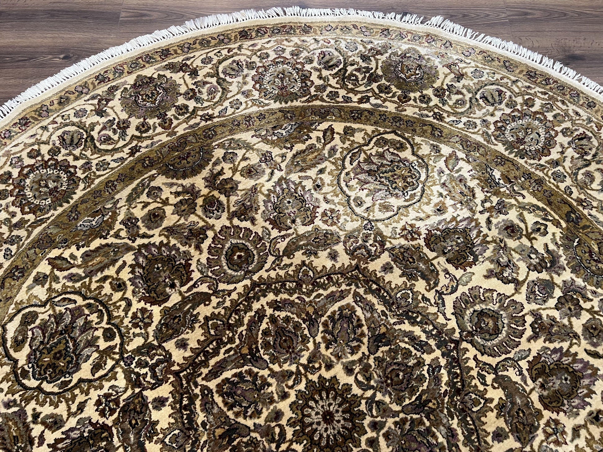 Round Indo Persian Rug 8x8 ft, Large Hand Knotted Vintage Wool Circular Carpet, 8ft Round Oriental Rug, Floral Medallion, Cream and Green - Nuvé