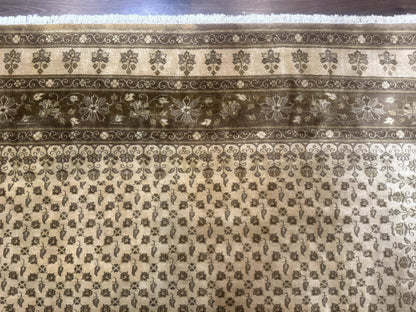Indo Persian Rug, Allover Pattern, Beige, Wool Handmade Carpet - Nuvé