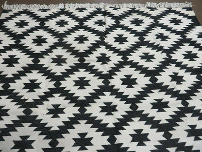4' X 6' Hand Woven Wool Rug Contemporary Kilim Dhurrie Modern Oriental Area Rug - Nuvé