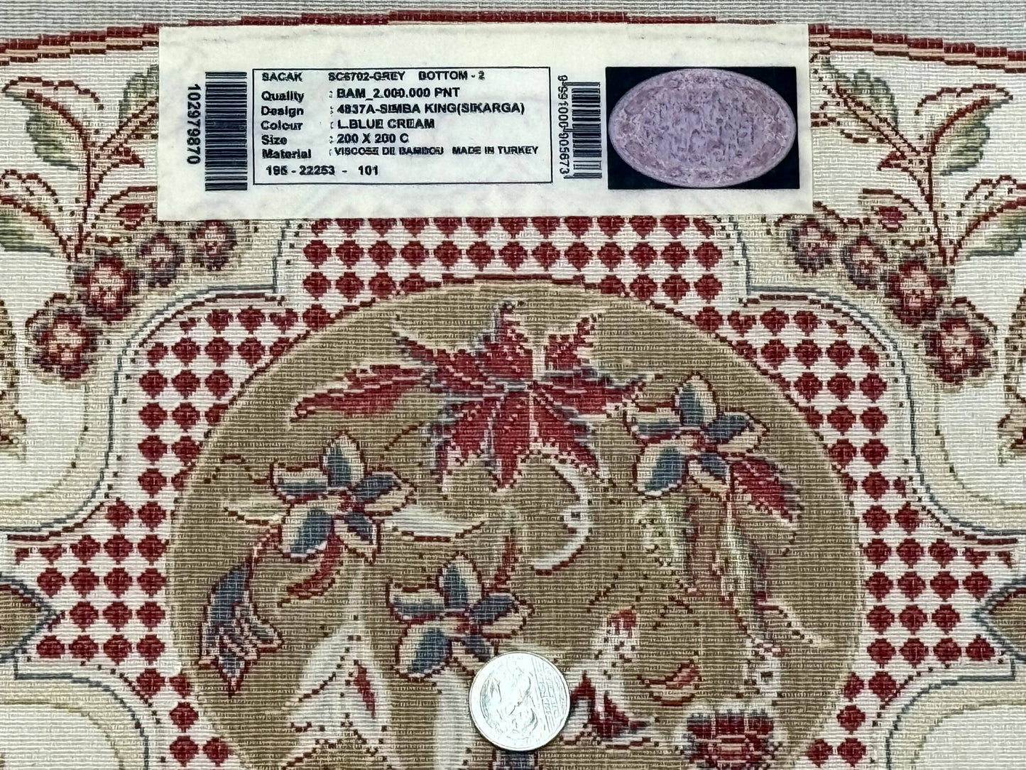Round Silk Rug 6x6, Hunting Design, Bamboo Silk, Animal Pictorials - Nuvé