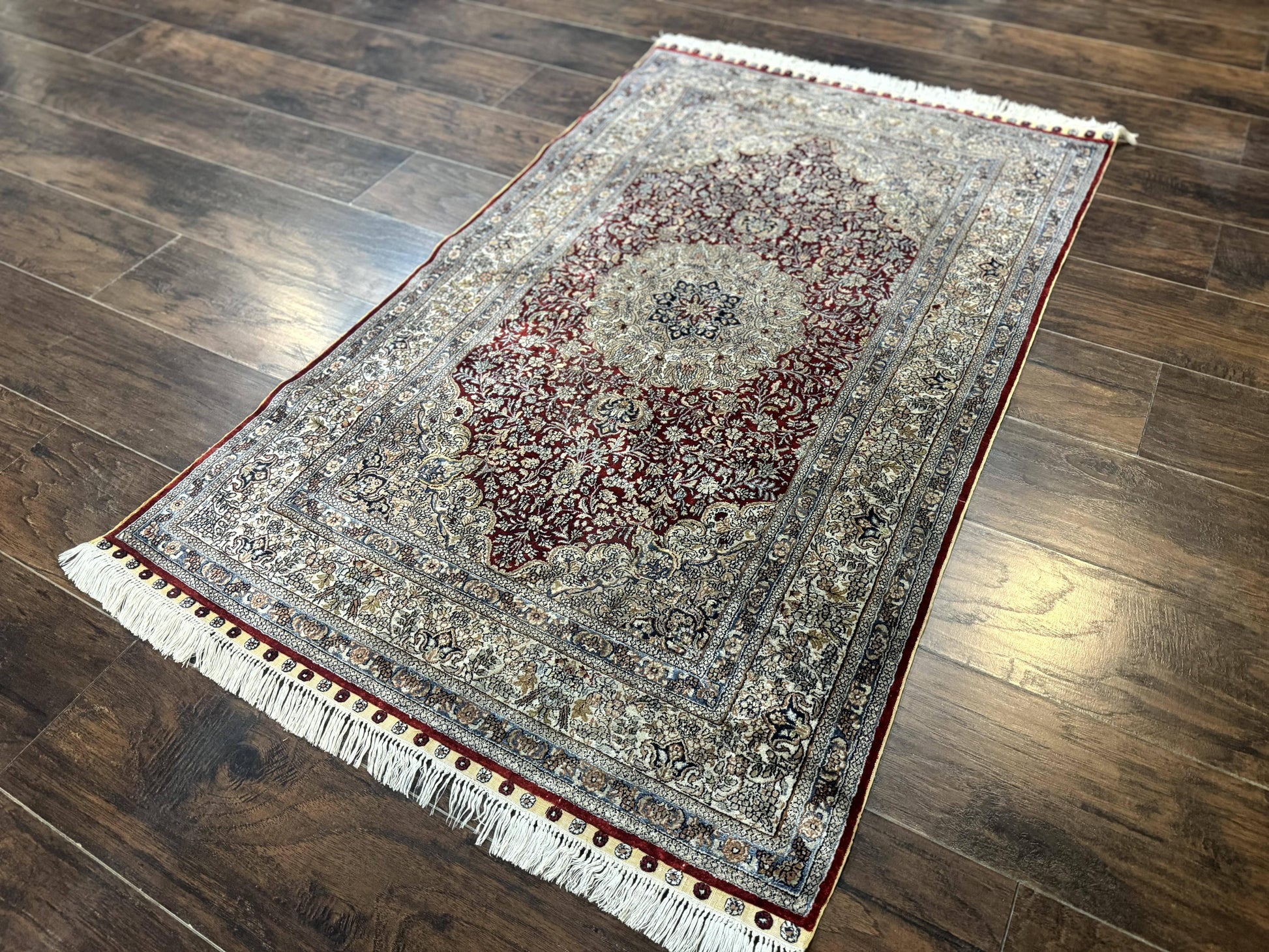 Sino Persian Silk Rug 3x5, Super Fine 440 KPSI, Floral Medallion, Handmade - Nuvé