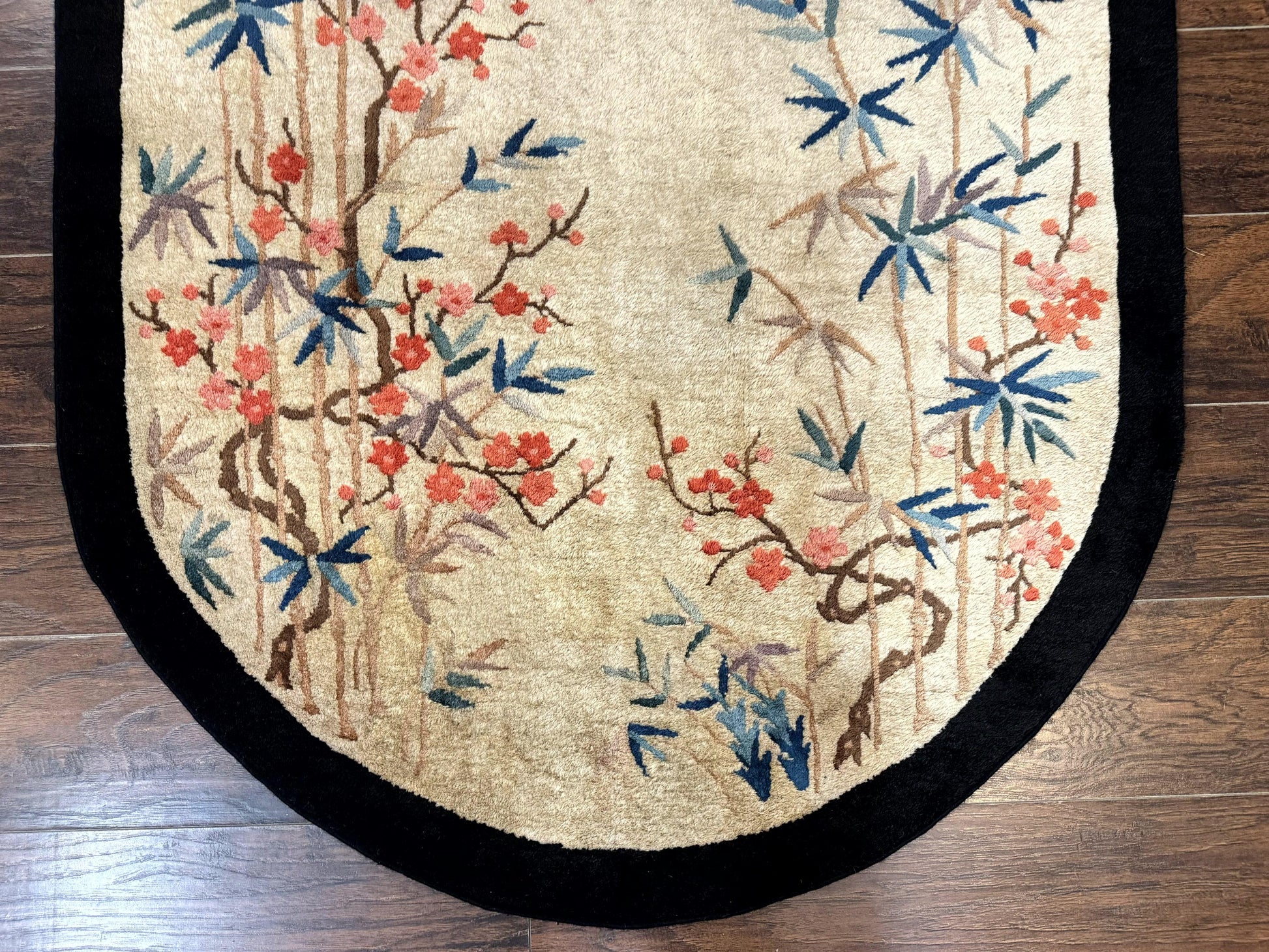 Antique Chinese Oval Rug 3.9 x 6.7, Floral, Butterflies, Chinese Wool Art Deco Peking Carpet, Beige, Handmade - Nuvé