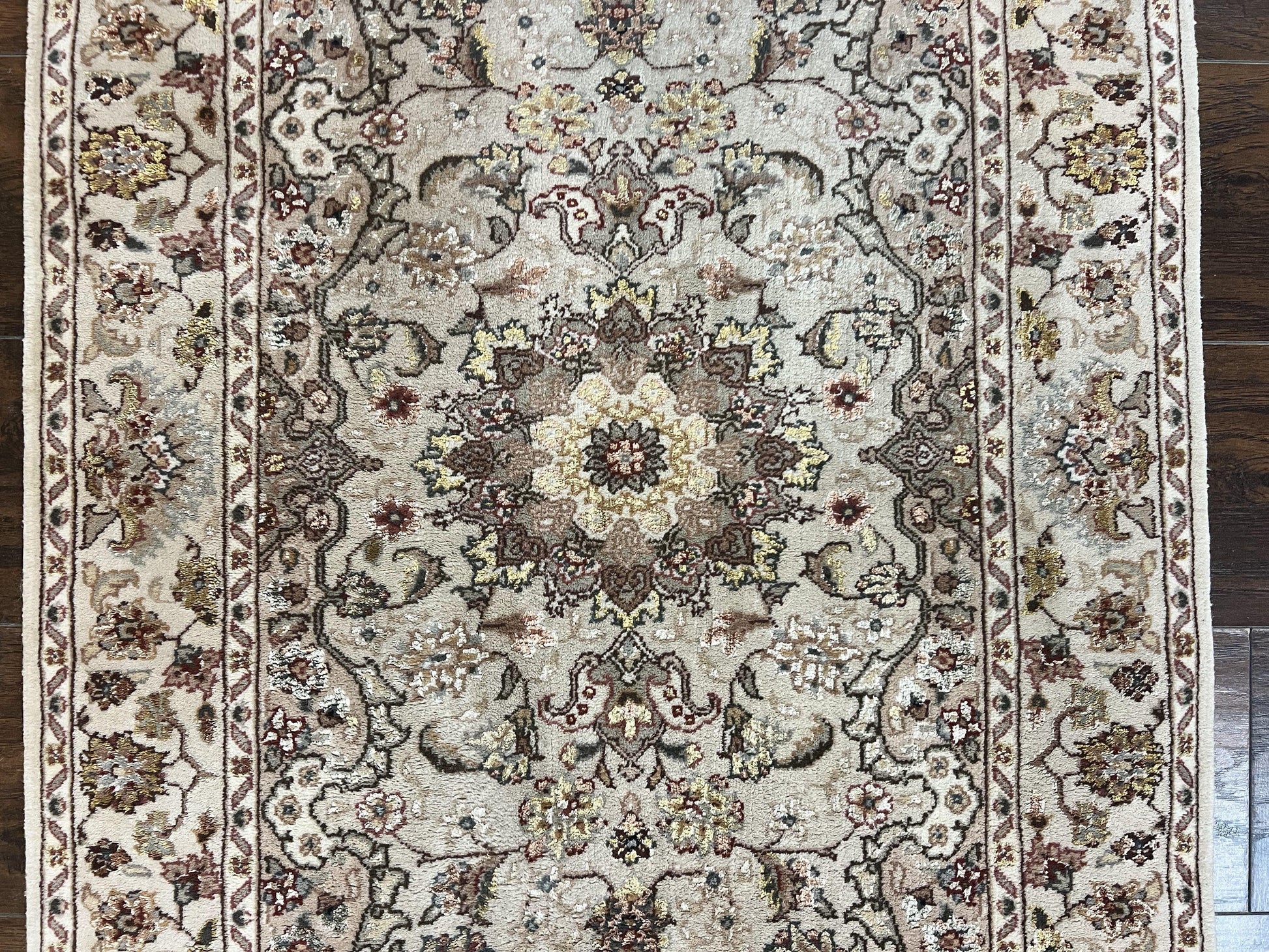 Sino Persian Rug 2.5 x 4, Hand Knotted Oriental Carpet, Small Persian Rug, Floral Medallion, Wool, Vintage - Nuvé