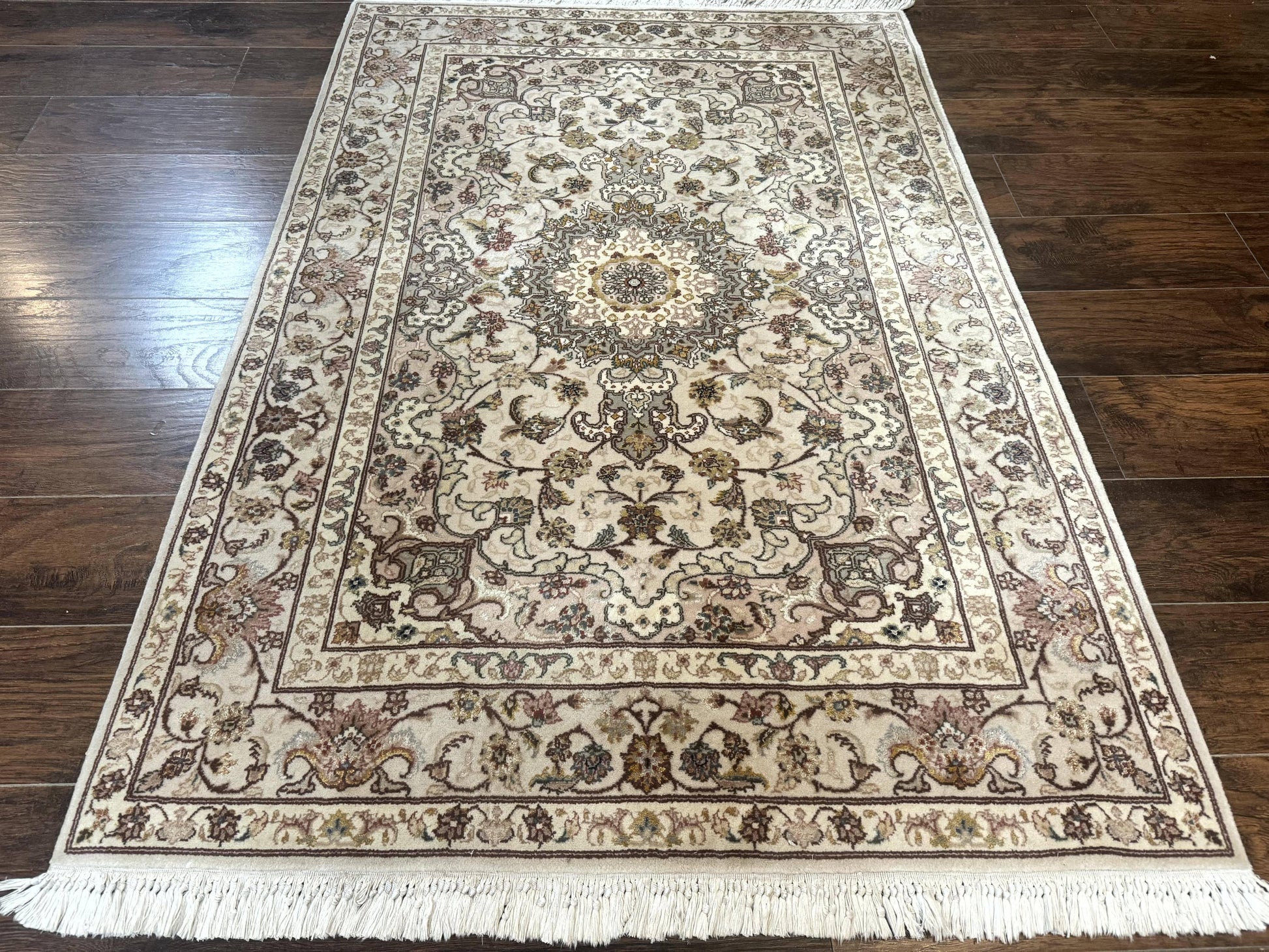 Pak Persian Rug 4x6, Floral Medallion, Beige, Wool and Silk Highlights, Vintage Handmade Rug - Nuvé