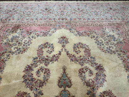 10x14 Karastan Kirman Rug #784 Pastel Ivory Kirman Medallion, Wool Antique Original 700 Series - Nuvé