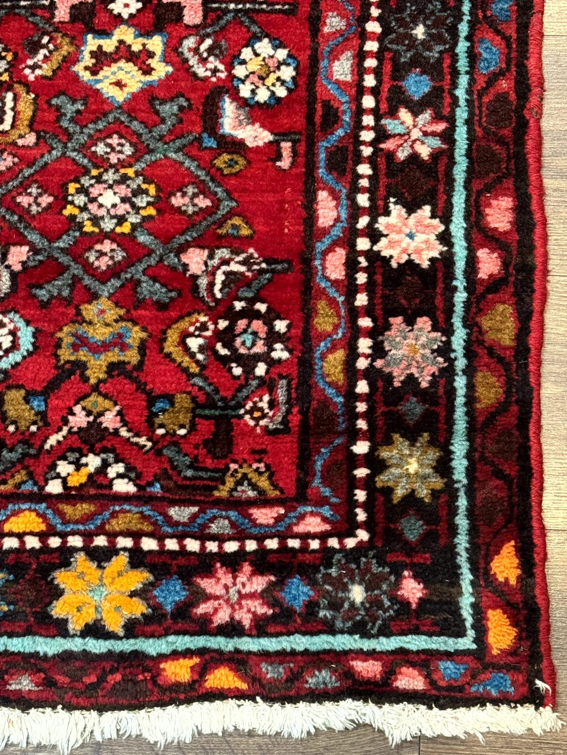Red Persian Rug 4x7, Village Rug, Wool Vintage Carpet - Nuvé