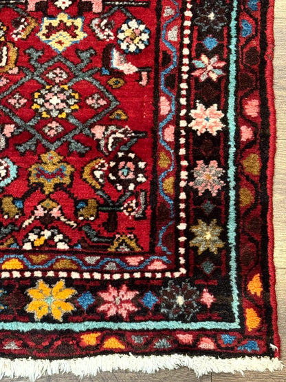Red Persian Rug 4x7, Village Rug, Wool Vintage Carpet - Nuvé