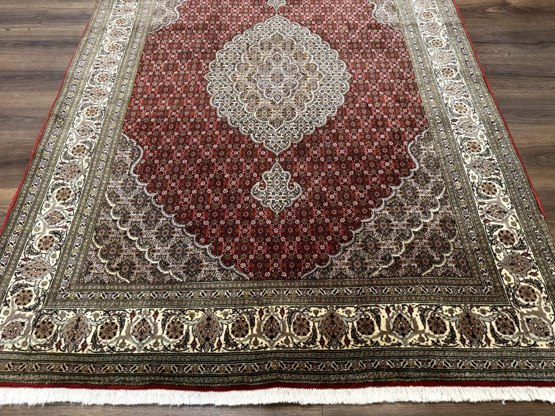 Persian Rug 5x7, Very Fine 330 KPSI, Red and Ivory, Herati Mahi Pattern, Wool & Silk - Nuvé