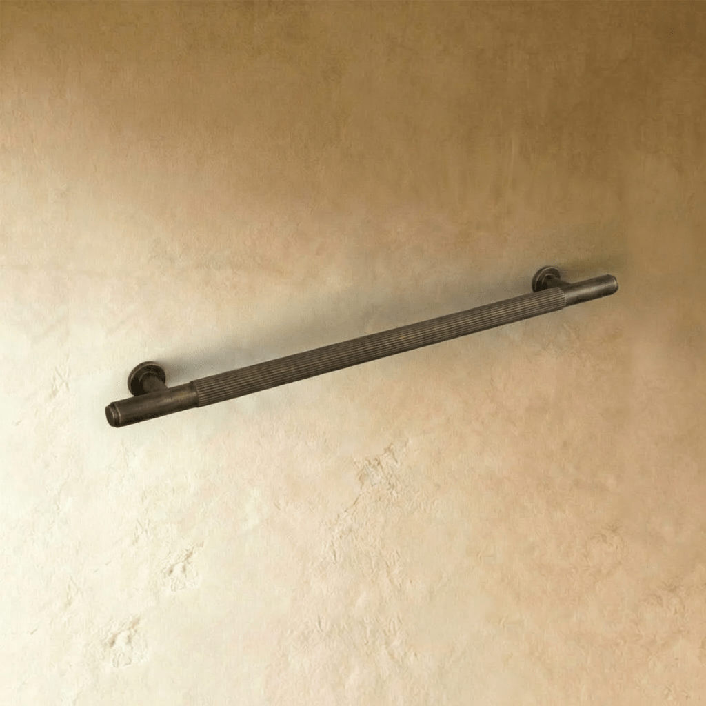 Residence Supply Cepo knob and pull bar, modern cabinet hardware for kitchen or furniture drawers and doors.