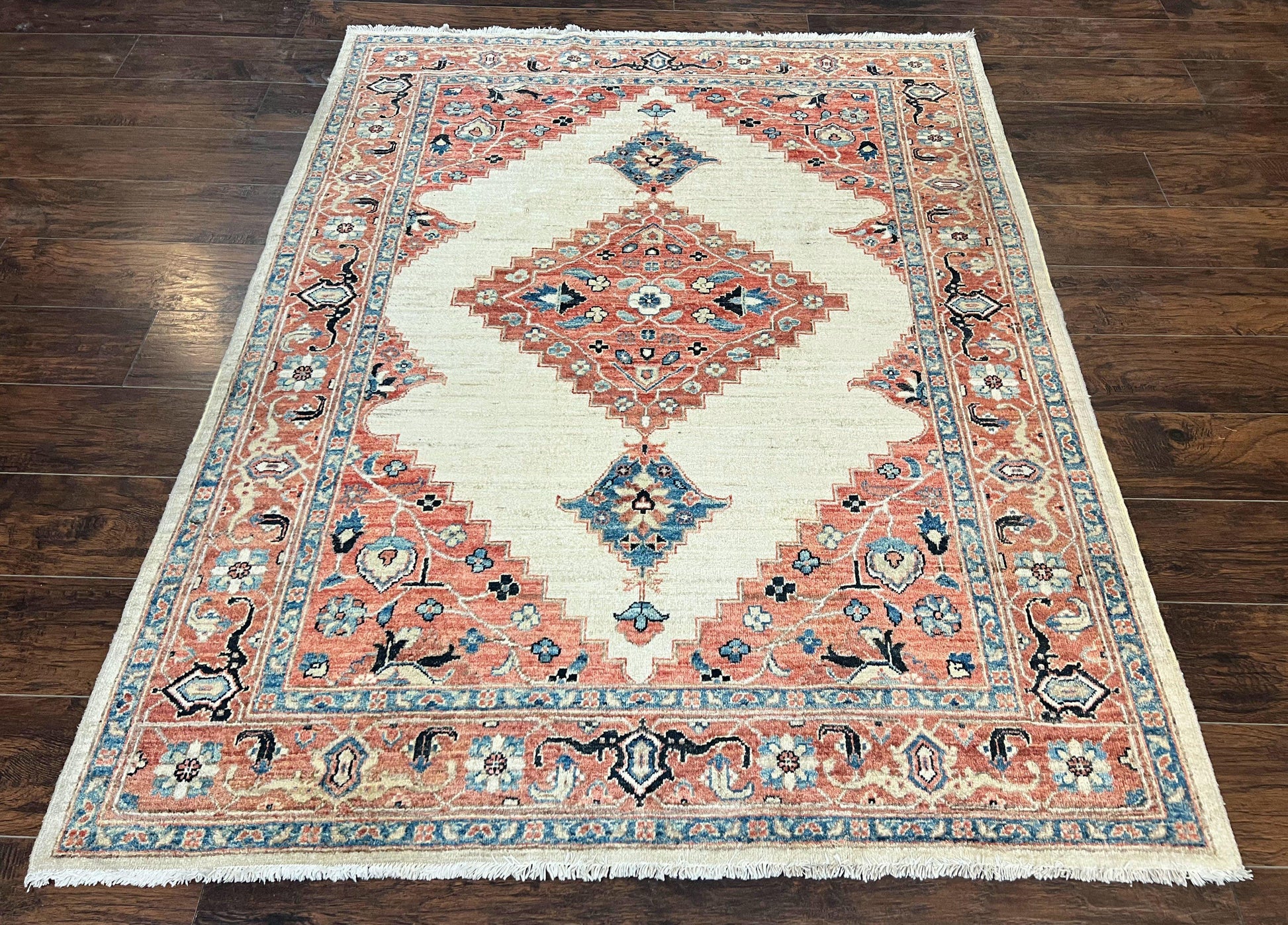 Peshawar Rug 5x7, Wool Hand Knotted Handmade Vintage Carpet, Serapi Design, Pakistani Rug 5 x 7 ft, Medium Sized, Geometric Rug - Nuvé