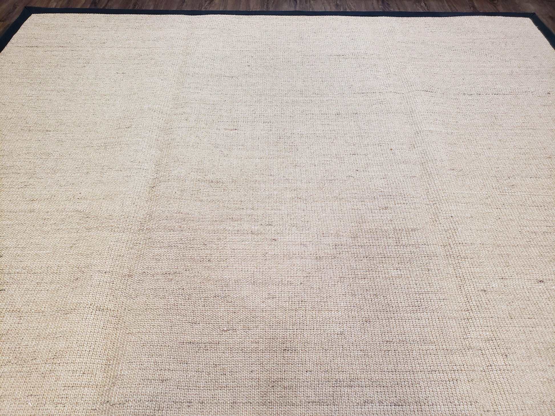 Jute Rug 8x10, Natural Jute Fiber Area Rug, Natural Sisal Area Rug with Black Border, 8x10 Carpet, Solid Jute Rug 8 x 10, Farmhouse Rug - Nuvé