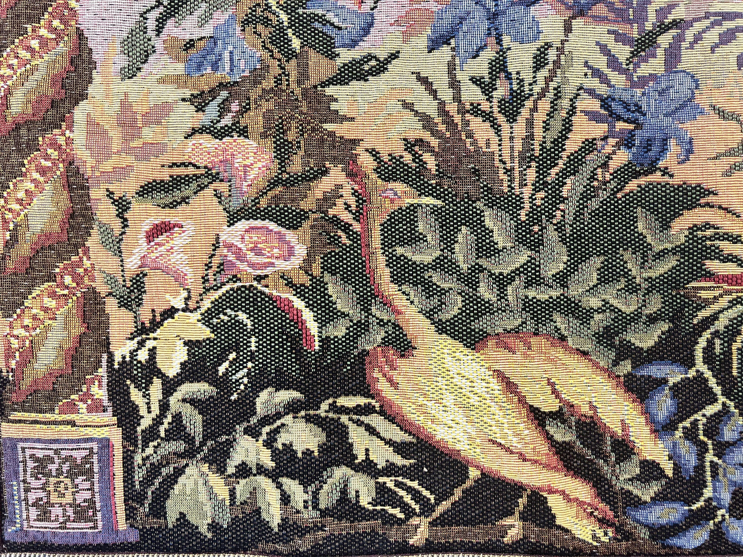 Vintage Tapestry 4 x 5.6, Adorned Elephant Pictorial - Nuvé