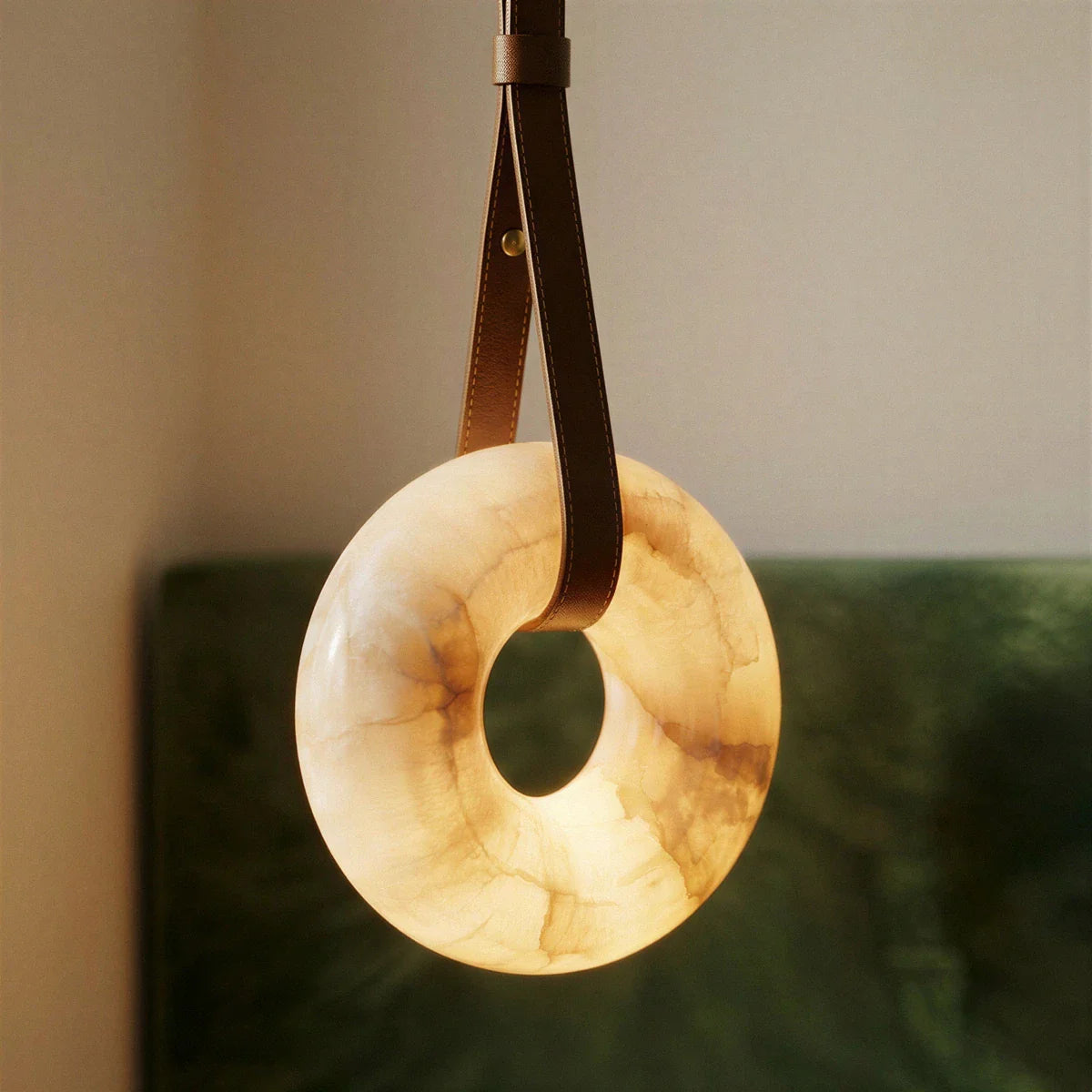 Cingeto Alabaster Pendant Light