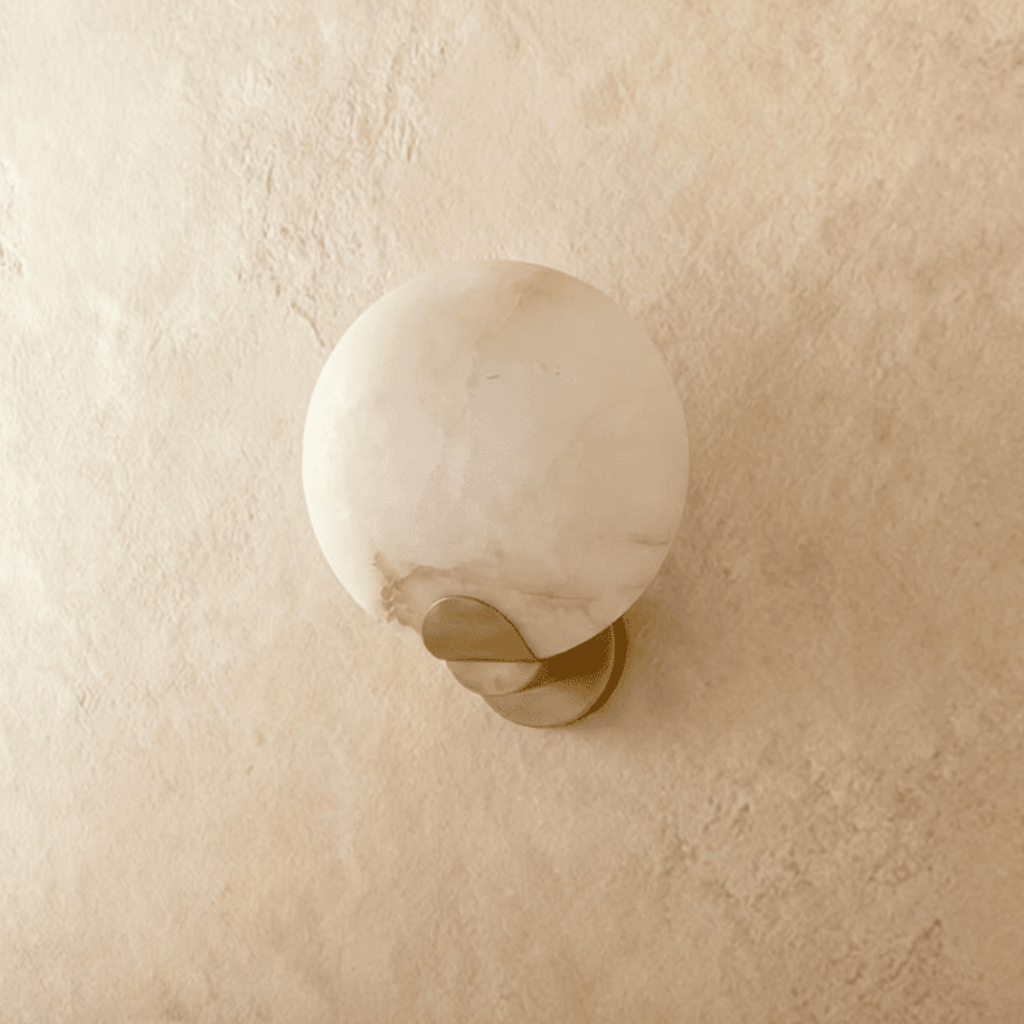 Cruim Alabaster Wall Sconce - Nuvé