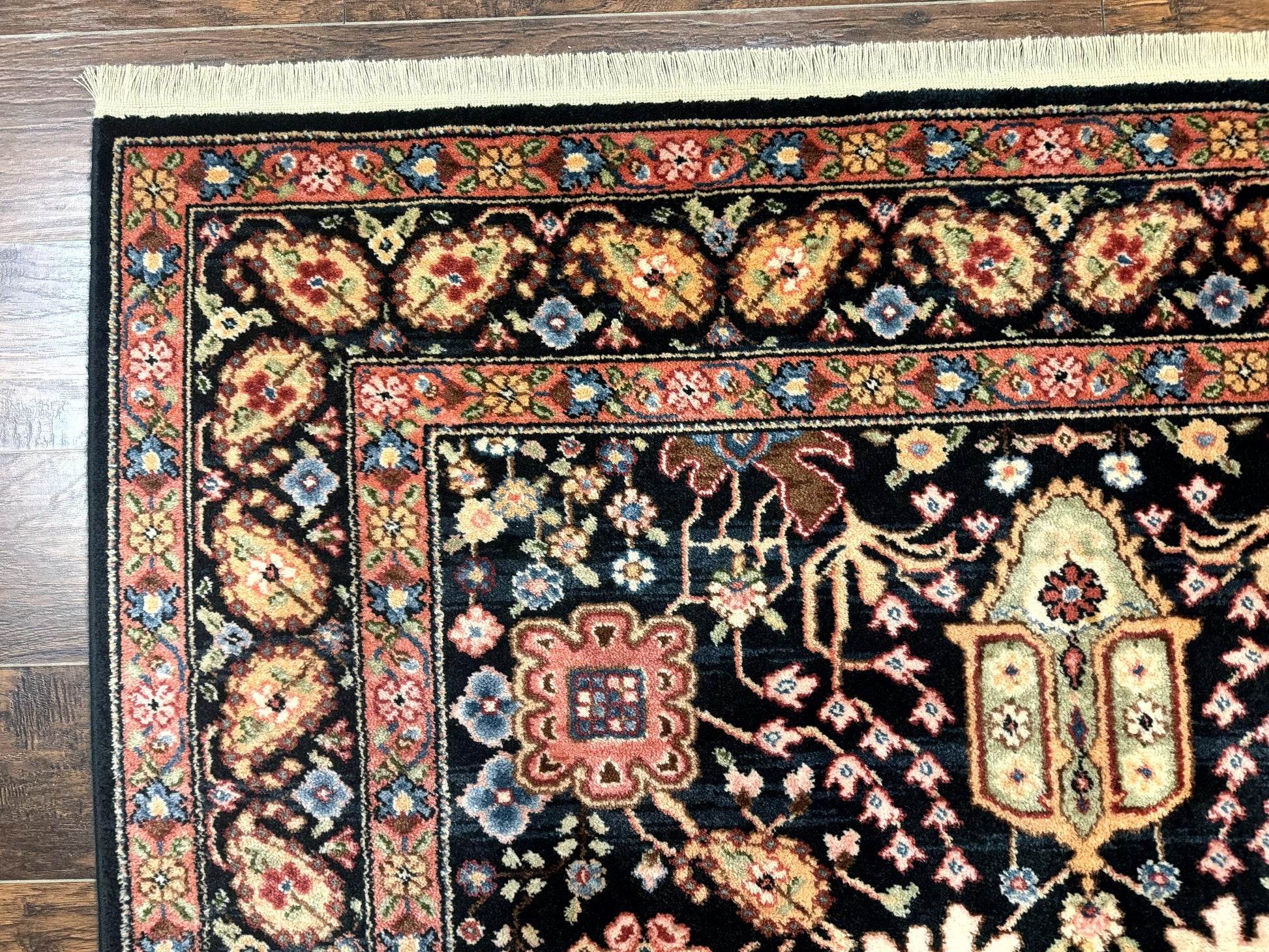 Karastan Rug 5.9 x 8.6, Chahar Mahal #604, Wool Vintage Discontinued Karastan Carpet - Nuvé