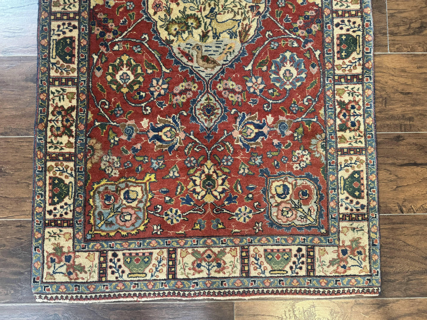 Small Persian Tabriz Rug 2.8 x 4.7, Red, Animal Pictorials, Semi Antique Vintage - Nuvé