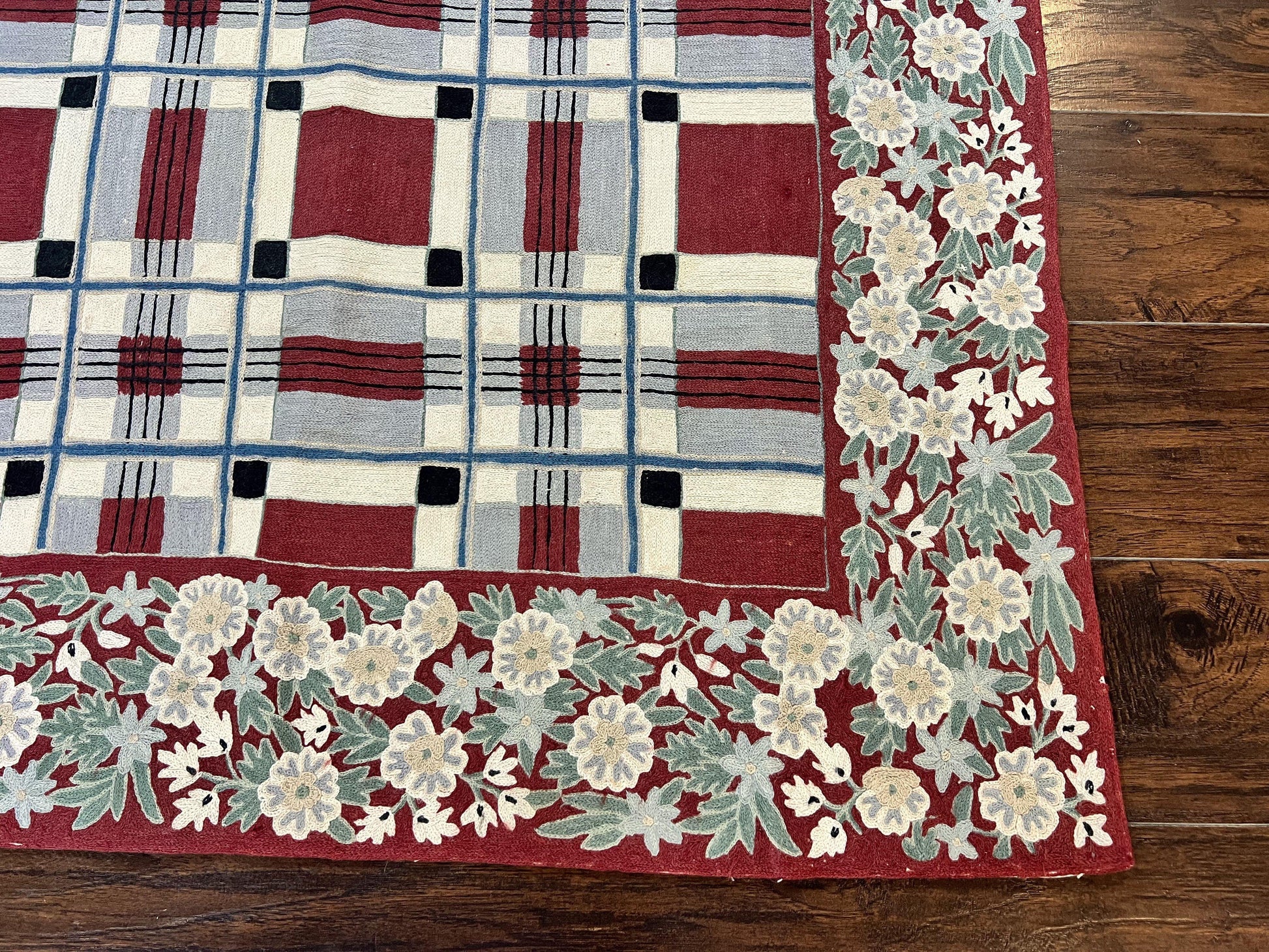 Indian Hand Stitched Rug 4x6, Vintage Carpet, Checkerboard Floral Pattern, Maroon Ivory, Flatweave, Wool - Nuvé