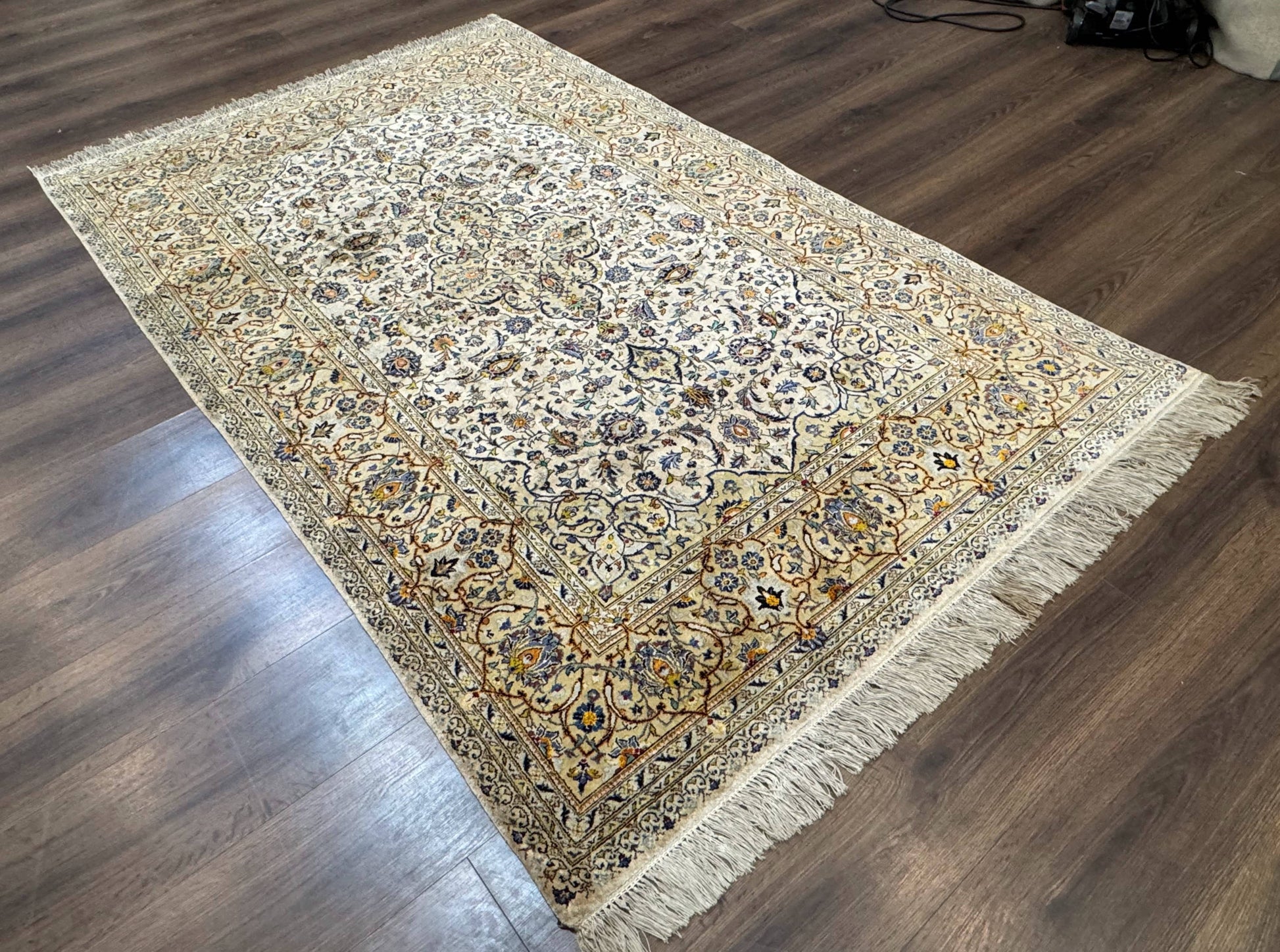 Rare Silk Persian Kashan Rug 4.6 x 7, Antique Fine 310 KPSI, Ivory - Nuvé