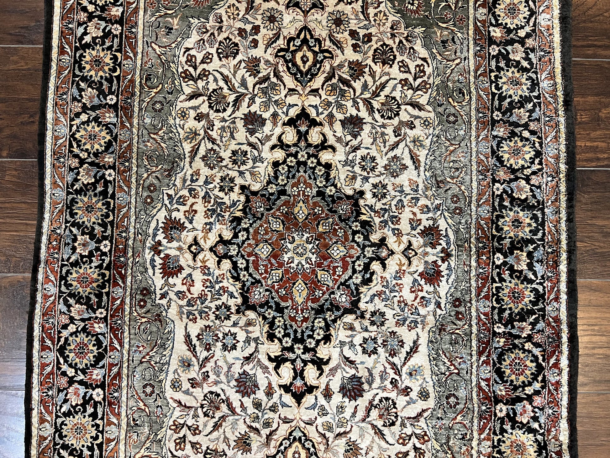 Silk Sino Persian Rug 3x5, Floral Medallion, Hand Knotted Silk Pile Silk Foundation, Traditional Silk Handmade Oriental Carpet, Cream Black - Nuvé